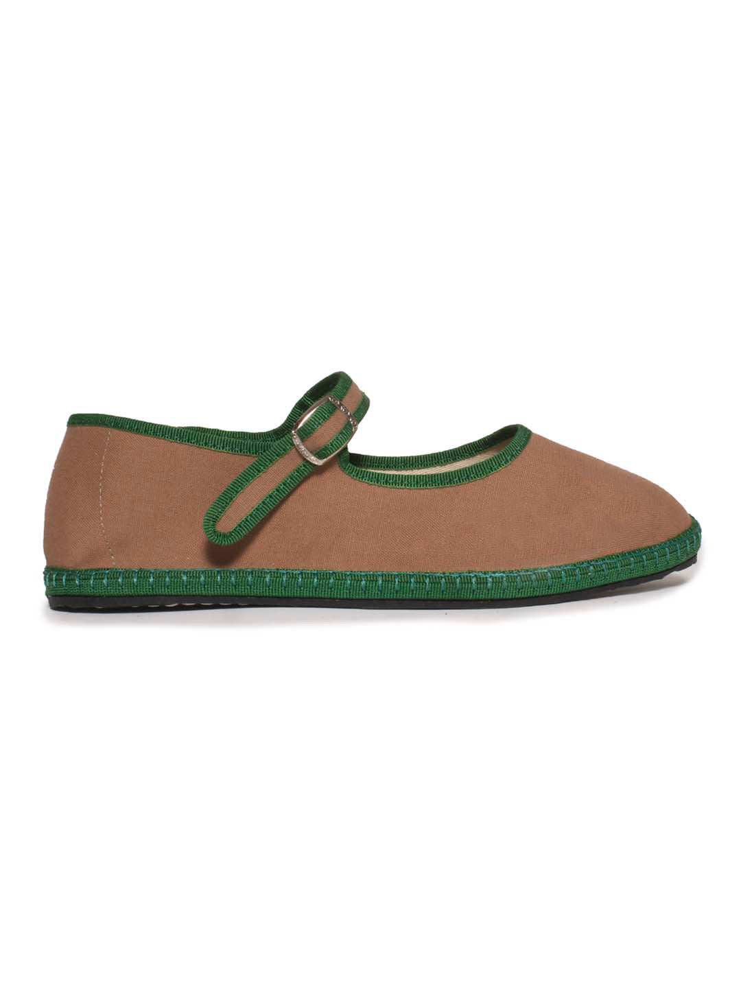 ETHICAL FASHION, CRAFTSMANSHIP, SUSTAINABLE FASHION, TRADITIONAL FASHION, ETHNIC FASHION, BOHEMIAN FASHION, TRADITONAL ACCESSORIES, HANDMADE SHOES, HANDMADE ACCESSORIES, scarpe di velluto, velluto, fatto a mano in italia, MODA ETICA,  MODA SOSTENIBILE, MODA TRADIZIONALE, MODA ETNICA, VESTITI BOHEMIAN, accessori tradizionali, scarpe fatto a mano, accessori fatti a mano, scarpe tradizionali, strap shoes, mary jane, strap friulane