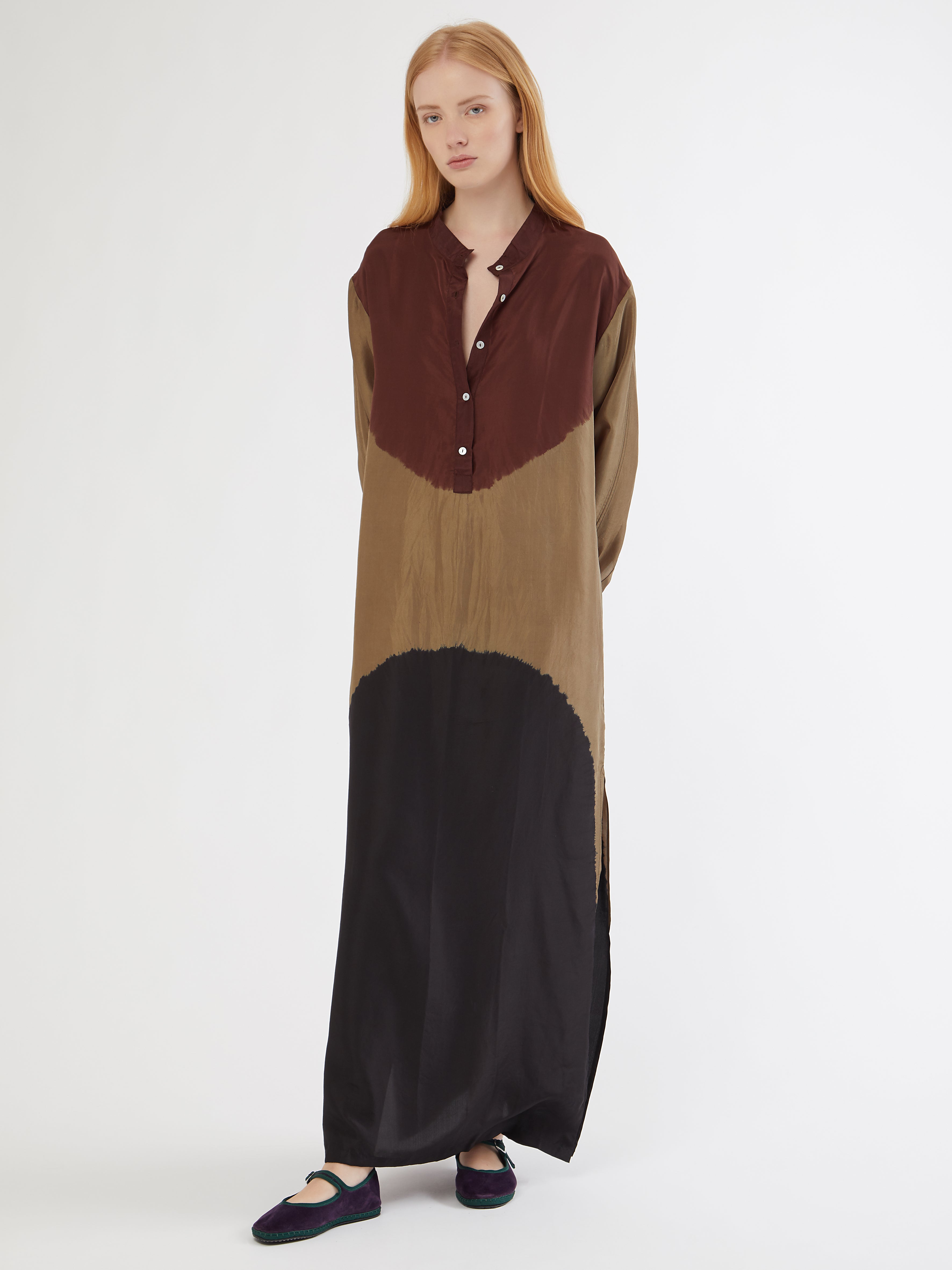 Ethical fashion, craftsmanship, sustainable fashion, traditional fashion, ethnic fashion, moda etica, moda sostenibile, tecniche artigianali, moda tradizionale, moda etnica, fatto a mano, handmade, kaftano, kaftan, beachwear, moda di spiaggia, summer wear, bohemian style, boho styile, stile bohemio, stile boho, resort wear, india, moda indiana, indian fashion, hand dye, tie dye, colorful kaftan, silk kaftan, beach style, hand printed