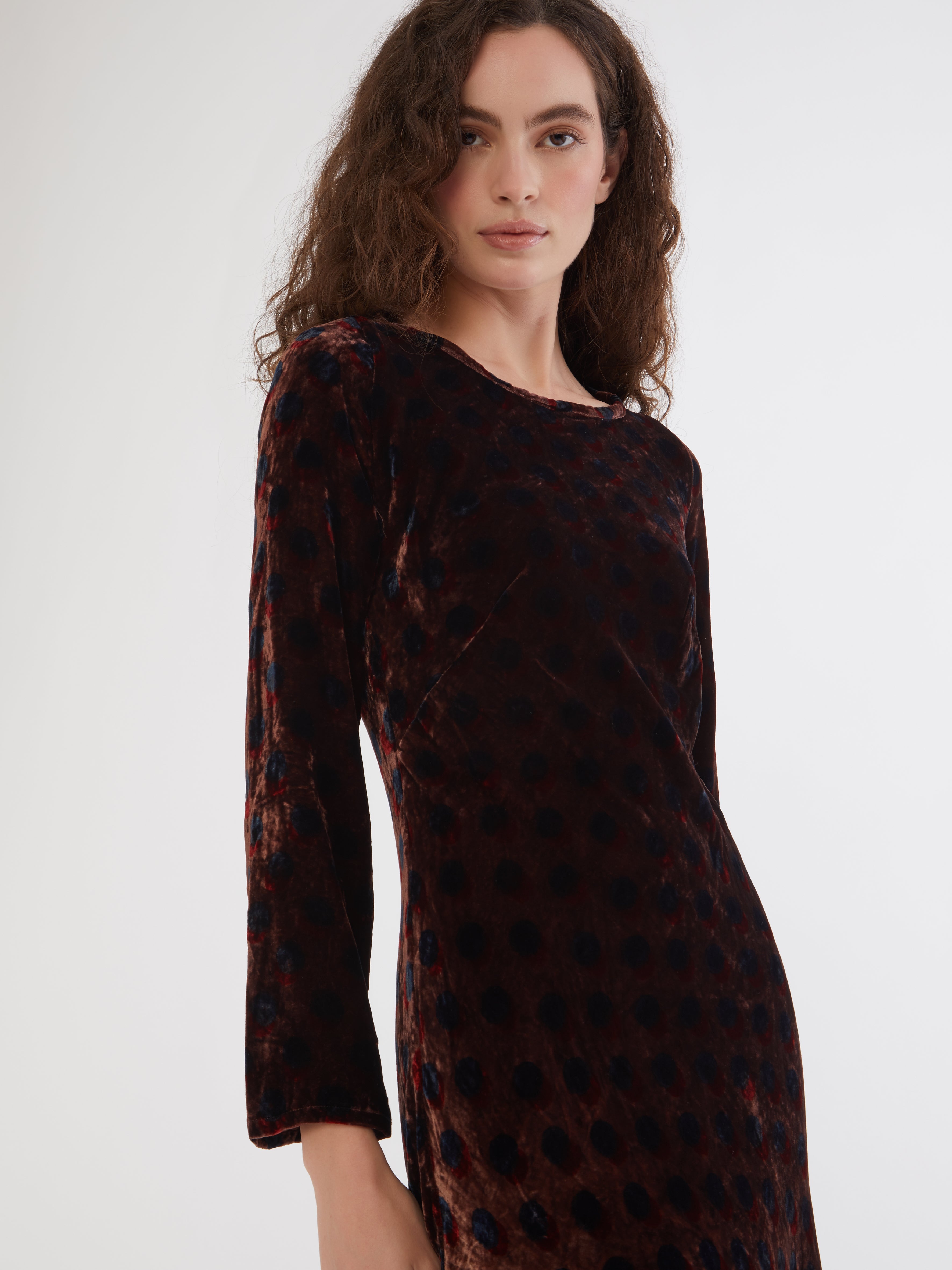 ETHICAL FASHION, CRAFTSMANSHIP, SUSTAINABLE FASHION, TRADITIONAL FASHION, ETHNIC FASHION, BOHEMIAN FASHION, MODA ETICA, MODA SOSTENIBILE, TECNICHE ARTIGIANALI, MODA TRADIZIONALE, MODA ETNICA, VESTITI BOHEMIAN, BLOCK PRINT SHIRT, BLOCK PRINT, MADE IN INDIA, HANDMADE IN INDIA, TRADITIONAL TECHNIQUES, velvet, biased dress, velvet dress, block print velvet, long sleeve dress, vestito di velluto, vestito block print, vesti a maniche lunghe, vestito lungo, vestito block print
