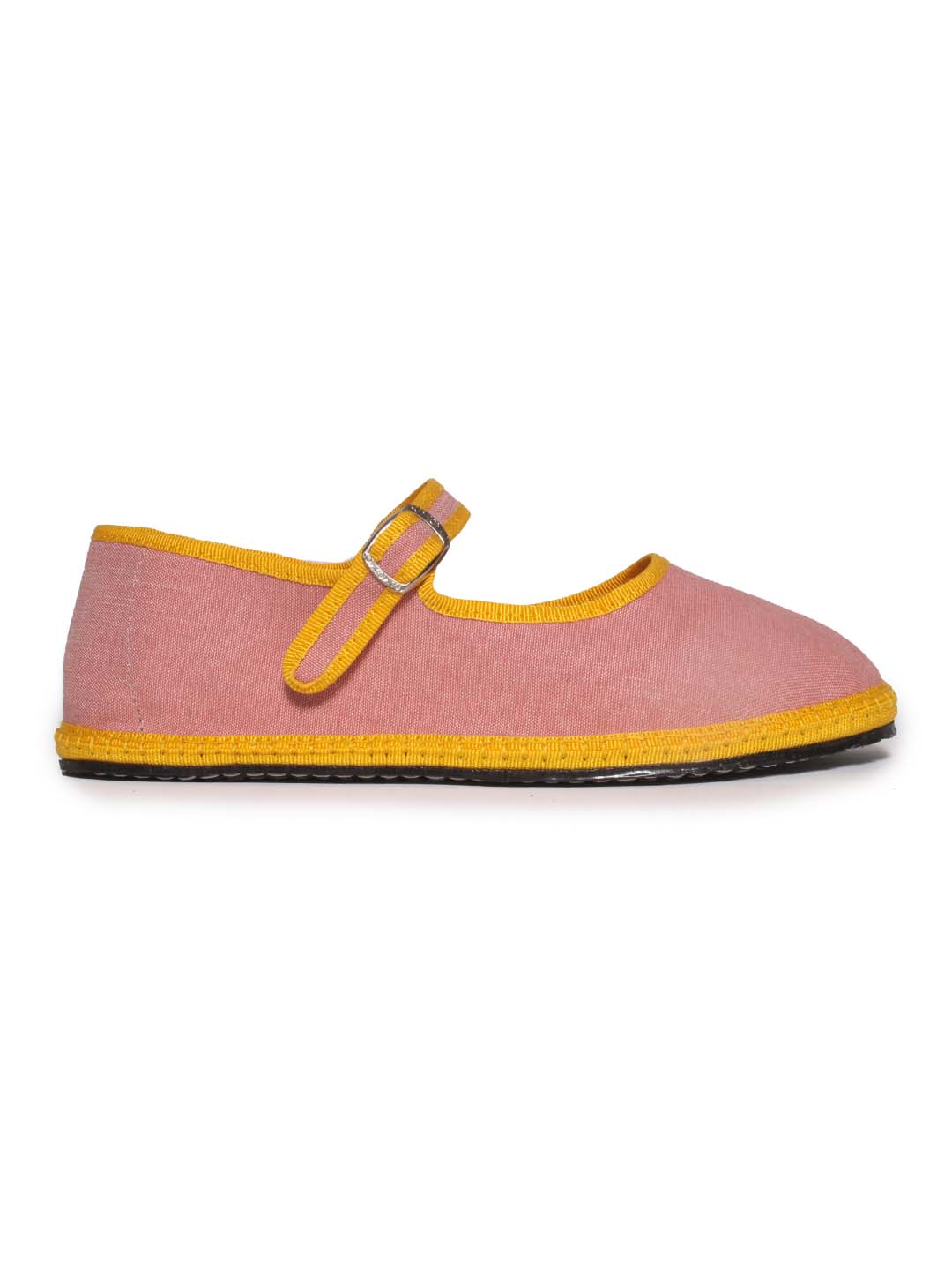 ETHICAL FASHION, CRAFTSMANSHIP, SUSTAINABLE FASHION, TRADITIONAL FASHION, ETHNIC FASHION, BOHEMIAN FASHION, TRADITONAL ACCESSORIES, HANDMADE SHOES, HANDMADE ACCESSORIES, scarpe di velluto, velluto, fatto a mano in italia, MODA ETICA,  MODA SOSTENIBILE, MODA TRADIZIONALE, MODA ETNICA, VESTITI BOHEMIAN, accessori tradizionali, scarpe fatto a mano, accessori fatti a mano, scarpe tradizionali, strap shoes, mary jane, strap friulane