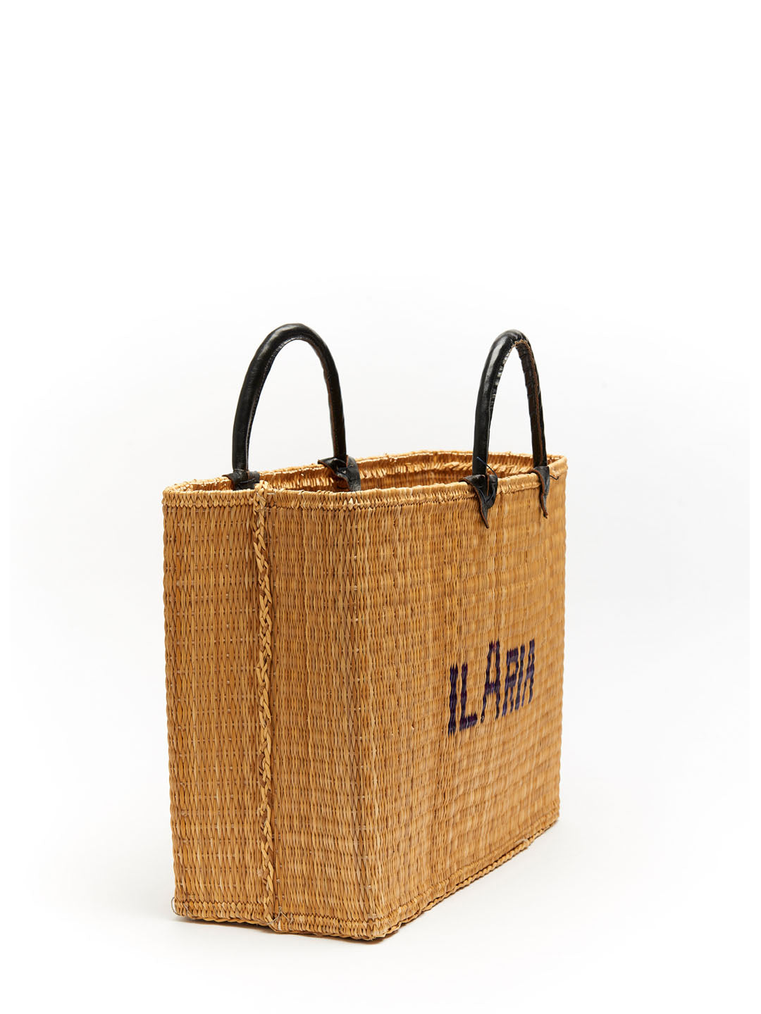Ethical fashion, craftsmanship, sustainable fashion, traditional fashion, ethnic fashion, moda etica, moda sostenibile, tecniche artigianali, moda tradizionale, moda etnica, fatto a mano, handmade, borsa di paglia, basket bag, tunisian bag, tunisian basket, basket bag, straw bag, personalized basket, borsa personalizzata, africa, moda africana, african fashion, boho bag, bohemian bag, borsa boho, borsa bohemia. beach accessories, accessori di spiagia, beachwear, summer wear.