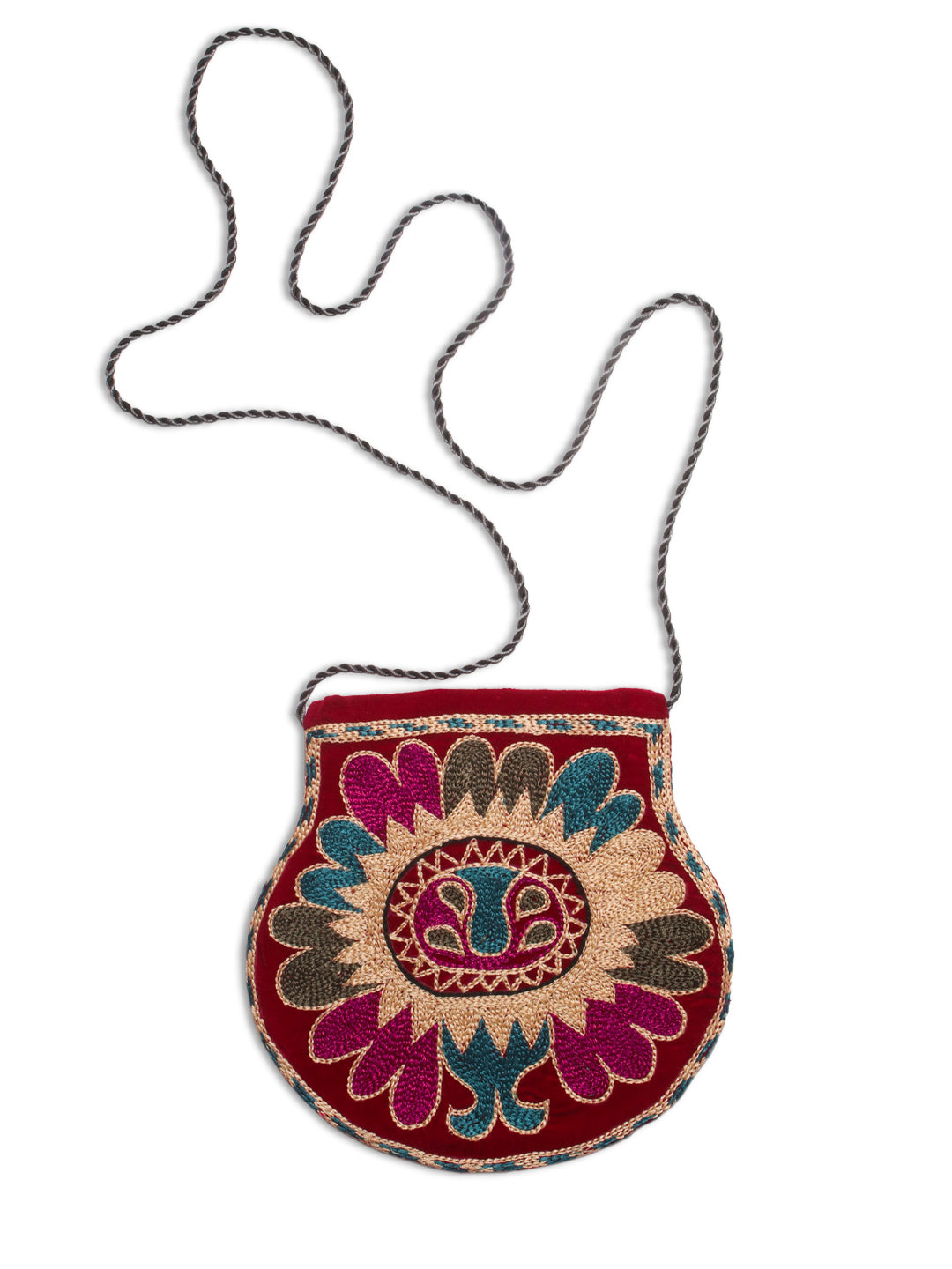 Uzbek opulence, Uzbek Lakai Velvet Bag, Velvet bag, evening bag, fabric bag, made in Uzbekistan, embroidered bag, borsa di velluto, borsa da sera, borsa ricamata, borsa di tessuto, etno-chic, boho fashion, etnic fashion, moda etnica, artigianale, fatto a mano, handmade, traditional fashion, moda artigianale, moda etica, slow fashion