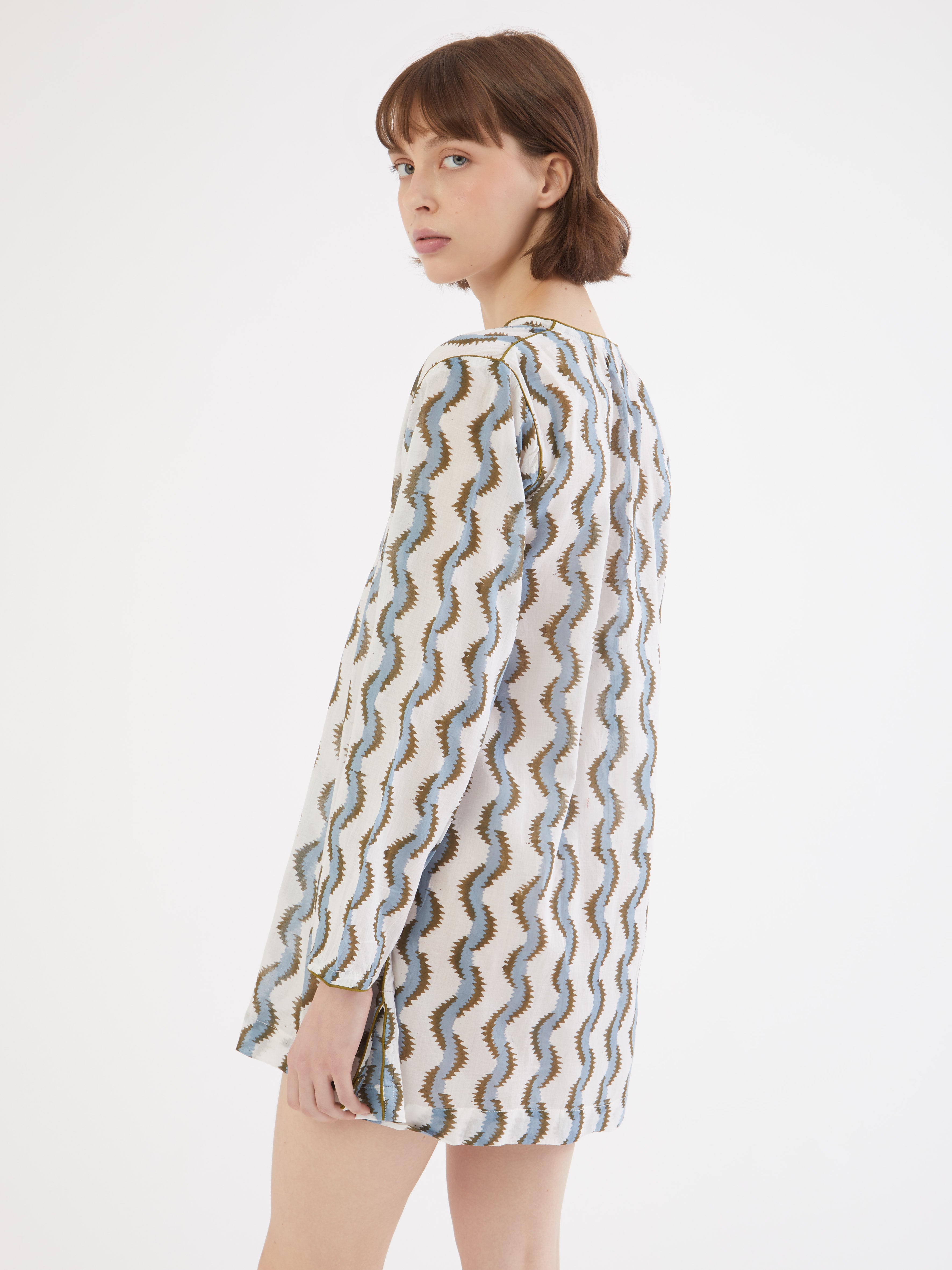 Ethical fashion, craftsmanship, sustainable fashion, traditional fashion, ethnic fashion, moda etica, moda sostenibile, tecniche artigianali, moda tradizionale, moda etnica, fatto a mano, handmade, kaftano, kaftan, beachwear, moda di spiaggia, summer wear, bohemian style, boho styile, stile bohemio, stile boho, resort wear, morocco, moda marochina, moroccan fashion, moroccan style, hand embroidery, ricamato a mano, ricamo, ricamo marocchino, moroccan embroidery, colorful kaftan, cotton kaftan, beach style. 