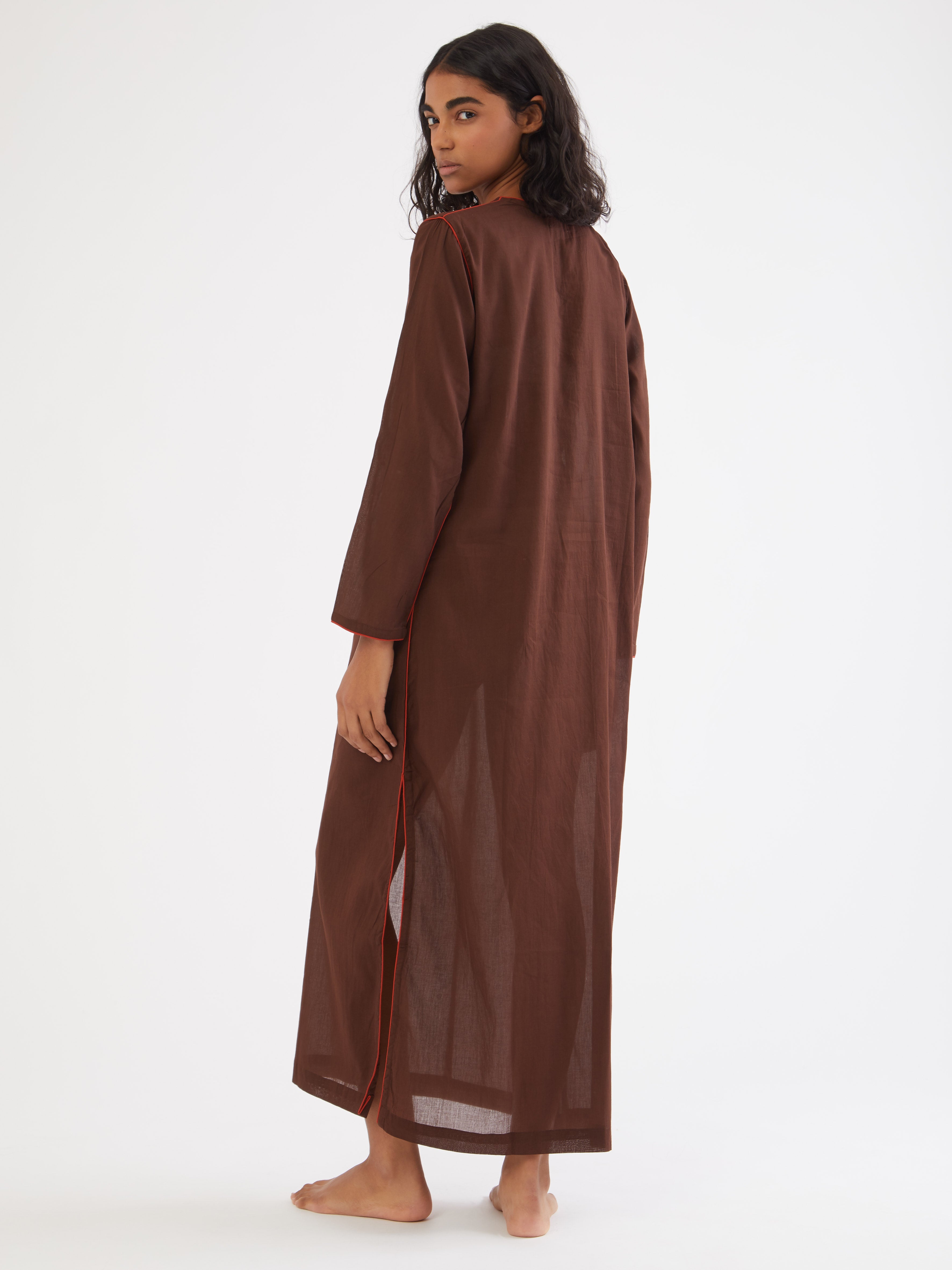 Ethical fashion, craftsmanship, sustainable fashion, traditional fashion, ethnic fashion, moda etica, moda sostenibile, tecniche artigianali, moda tradizionale, moda etnica, fatto a mano, handmade, kaftano, kaftan, beachwear, moda di spiaggia, summer wear, bohemian style, boho styile, stile bohemio, stile boho, resort wear, india, block print, hand block print, stampato a mano, colorful kaftan, cotton kaftan, beach style. 