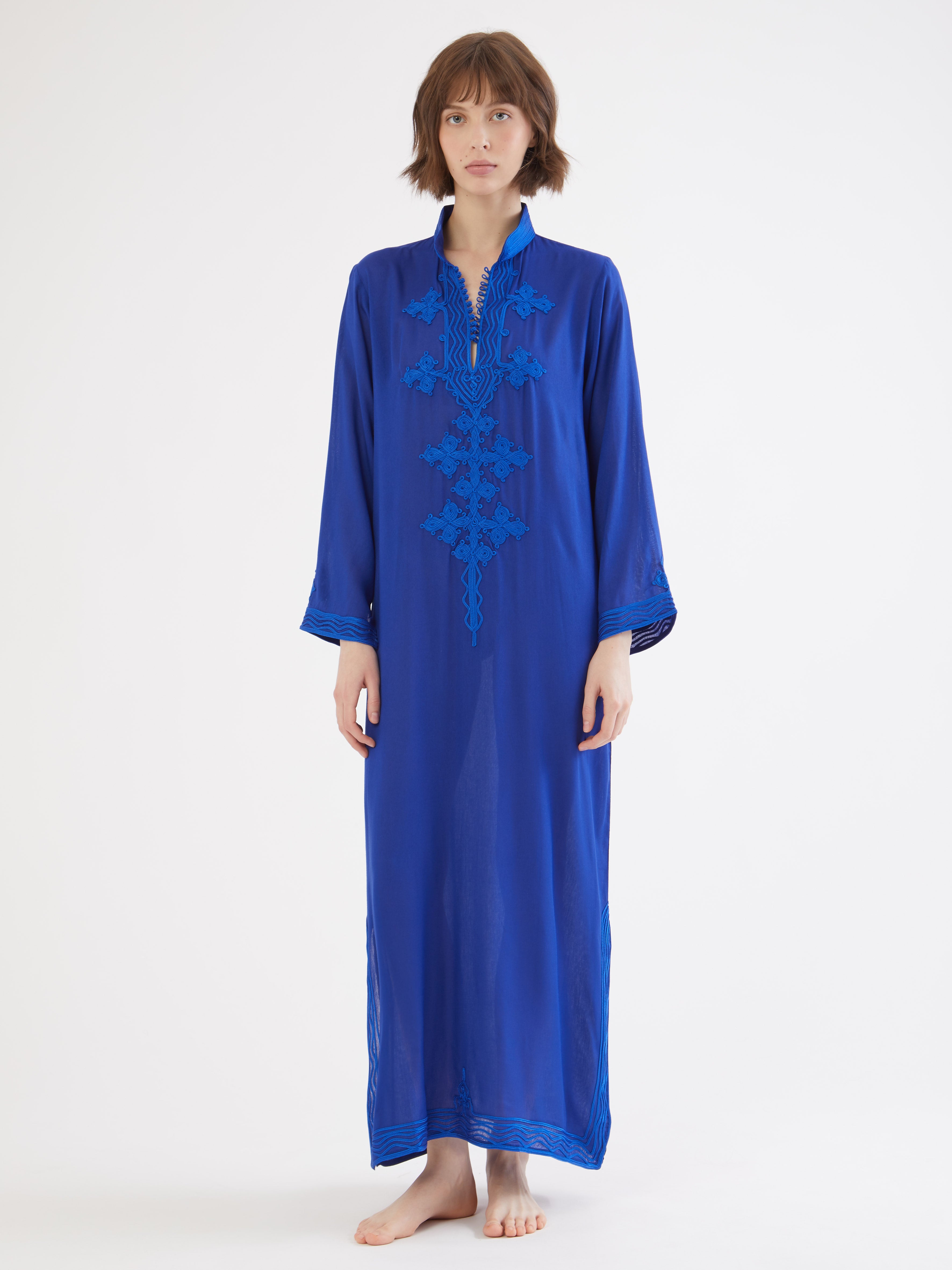 Ethical fashion, craftsmanship, sustainable fashion, traditional fashion, ethnic fashion, moda etica, moda sostenibile, tecniche artigianali, moda tradizionale, moda etnica, fatto a mano, handmade, kaftano, kaftan, beachwear, moda di spiaggia, summer wear, bohemian style, boho styile, stile bohemio, stile boho, resort wear, morocco, moda marochina, moroccan fashion, moroccan style, hand embroidery, ricamato a mano, ricamo, ricamo marocchino, moroccan embroidery, colorful kaftan, cotton kaftan, beach style. 