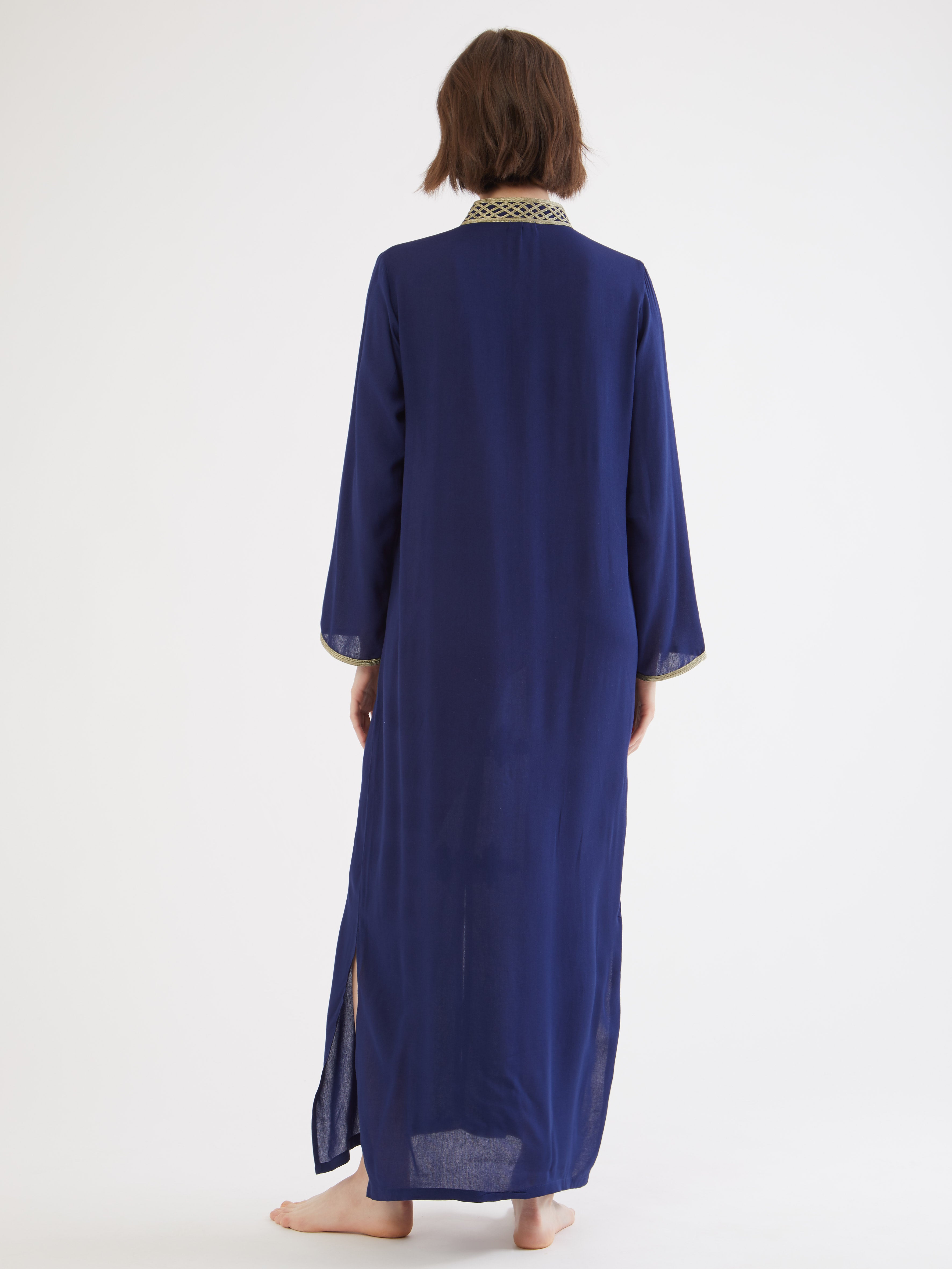 Ethical fashion, craftsmanship, sustainable fashion, traditional fashion, ethnic fashion, moda etica, moda sostenibile, tecniche artigianali, moda tradizionale, moda etnica, fatto a mano, handmade, kaftano, kaftan, beachwear, moda di spiaggia, summer wear, bohemian style, boho styile, stile bohemio, stile boho, resort wear, morocco, moda marochina, moroccan fashion, moroccan style, hand embroidery, ricamato a mano, ricamo, ricamo marocchino, moroccan embroidery, colorful kaftan, cotton kaftan, beach style. 