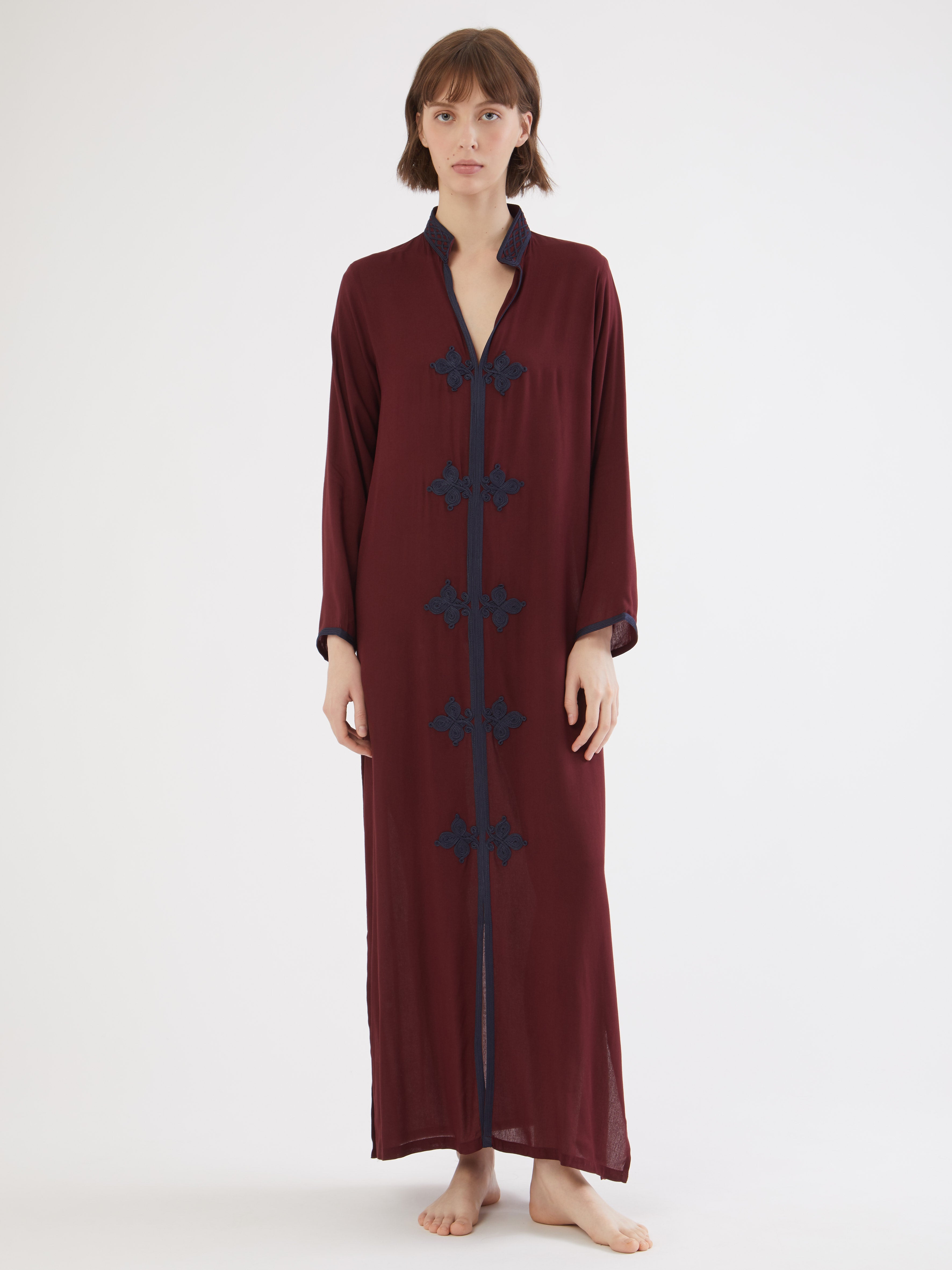 Ethical fashion, craftsmanship, sustainable fashion, traditional fashion, ethnic fashion, moda etica, moda sostenibile, tecniche artigianali, moda tradizionale, moda etnica, fatto a mano, handmade, kaftano, kaftan, beachwear, moda di spiaggia, summer wear, bohemian style, boho styile, stile bohemio, stile boho, resort wear, morocco, moda marochina, moroccan fashion, moroccan style, hand embroidery, ricamato a mano, ricamo, ricamo marocchino, moroccan embroidery, colorful kaftan, cotton kaftan, beach style. 