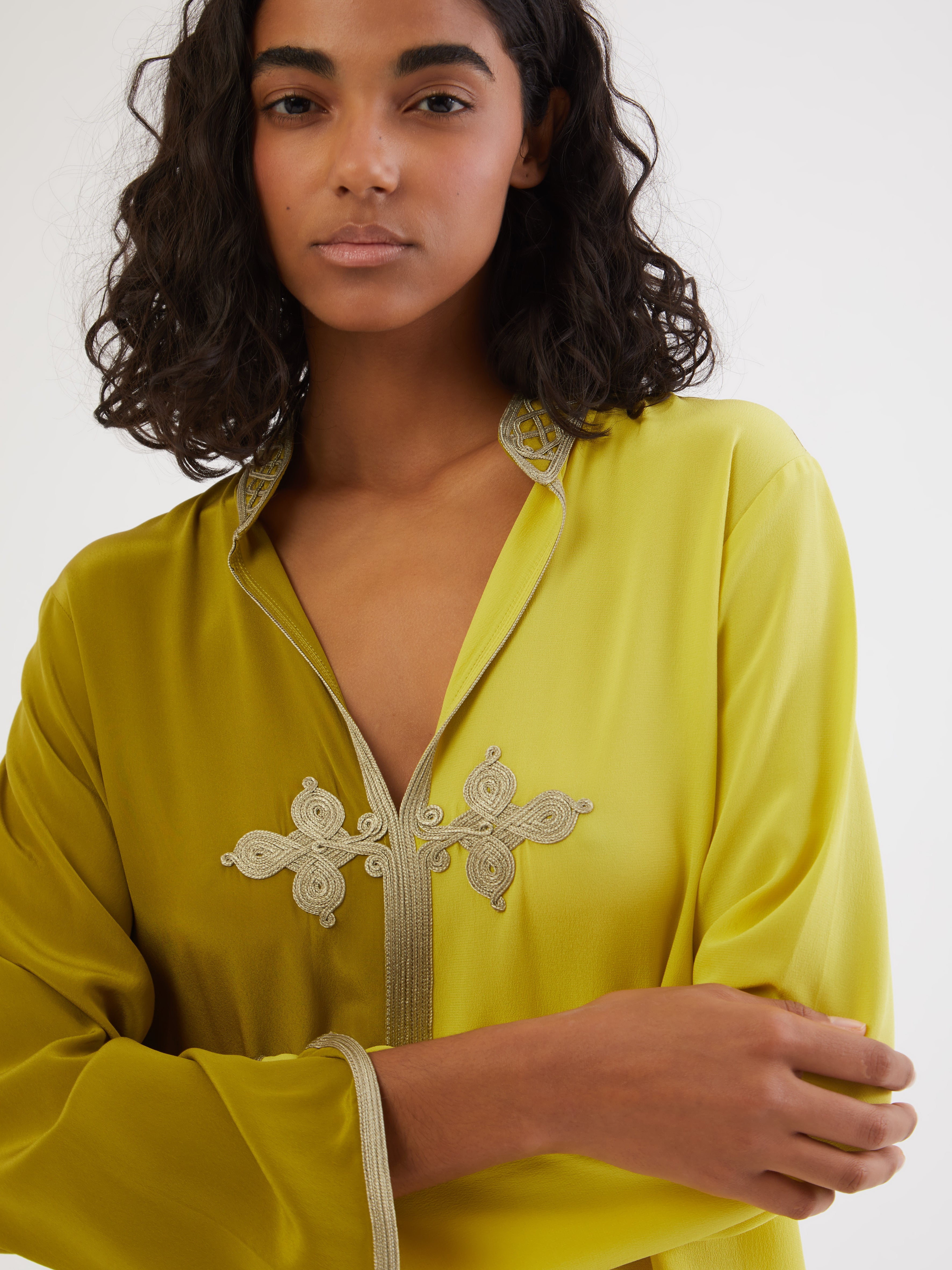 Ethical fashion, craftsmanship, sustainable fashion, traditional fashion, ethnic fashion, moda etica, moda sostenibile, tecniche artigianali, moda tradizionale, moda etnica, fatto a mano, handmade, kaftano, kaftan, beachwear, moda di spiaggia, summer wear, bohemian style, boho styile, stile bohemio, stile boho, resort wear, morocco, moda marochina, moroccan fashion, moroccan style, hand embroidery, ricamato a mano, ricamo, ricamo marocchino, moroccan embroidery, colorful kaftan, cotton kaftan, beach style. 