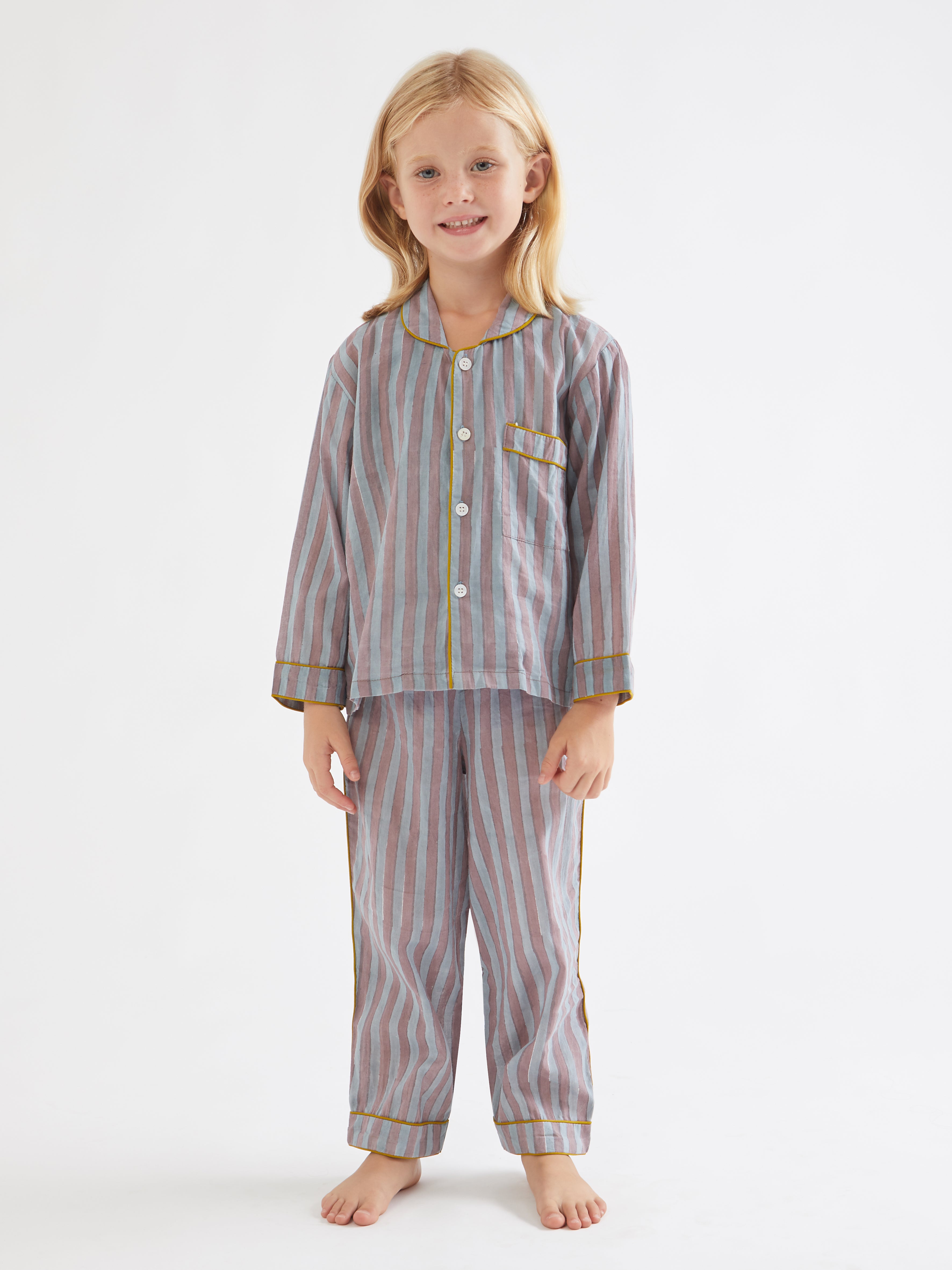 ETHICAL FASHION, CRAFTSMANSHIP, SUSTAINABLE FASHION, TRADITIONAL FASHION, ETHNIC FASHION, BOHEMIAN FASHION, MODA ETICA, MODA SOSTENIBILE, TECNICHE ARTIGIANALI, MODA TRADIZIONALE, MODA ETNICA, MADE IN INDIA, HANDMADE IN INDIA, BLOCK PRINT, PIGIAMA DI COTONE, COTTON PAJAMA, NIGHTWEAR, SLEEPWEAR, FASHION PAJAMA, ETNIC PRINTS, STAMPE INDIANE, STAMPE ETNICHE, MINI ME, MATCH WITH MUM