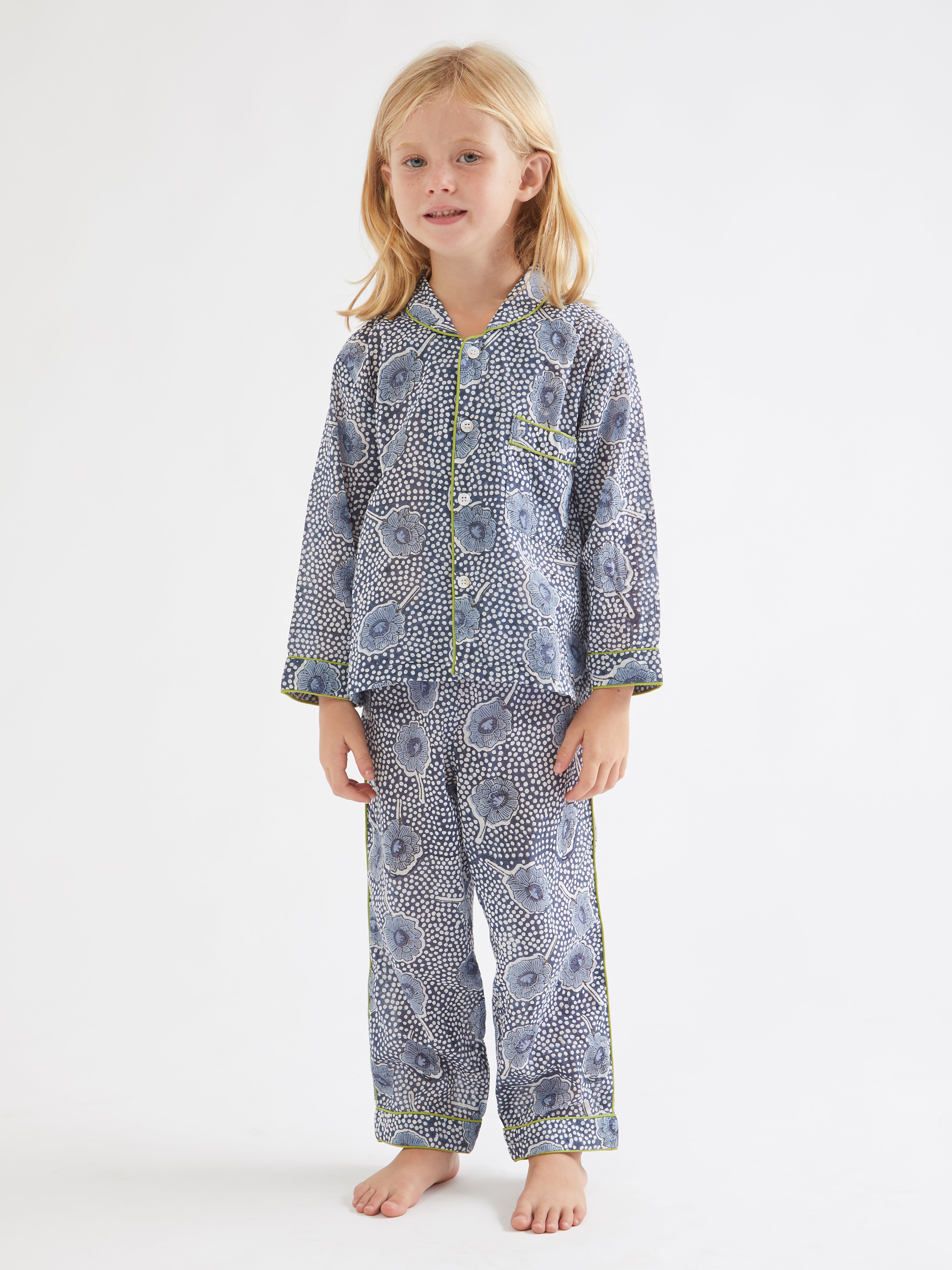 ETHICAL FASHION, CRAFTSMANSHIP, SUSTAINABLE FASHION, TRADITIONAL FASHION, ETHNIC FASHION, BOHEMIAN FASHION, MODA ETICA, MODA SOSTENIBILE, TECNICHE ARTIGIANALI, MODA TRADIZIONALE, MODA ETNICA, MADE IN INDIA, HANDMADE IN INDIA, BLOCK PRINT, PIGIAMA DI COTONE, COTTON PAJAMA, NIGHTWEAR, SLEEPWEAR, FASHION PAJAMA, ETNIC PRINTS, STAMPE INDIANE, STAMPE ETNICHE, MINI ME, MATCH WITH MUM