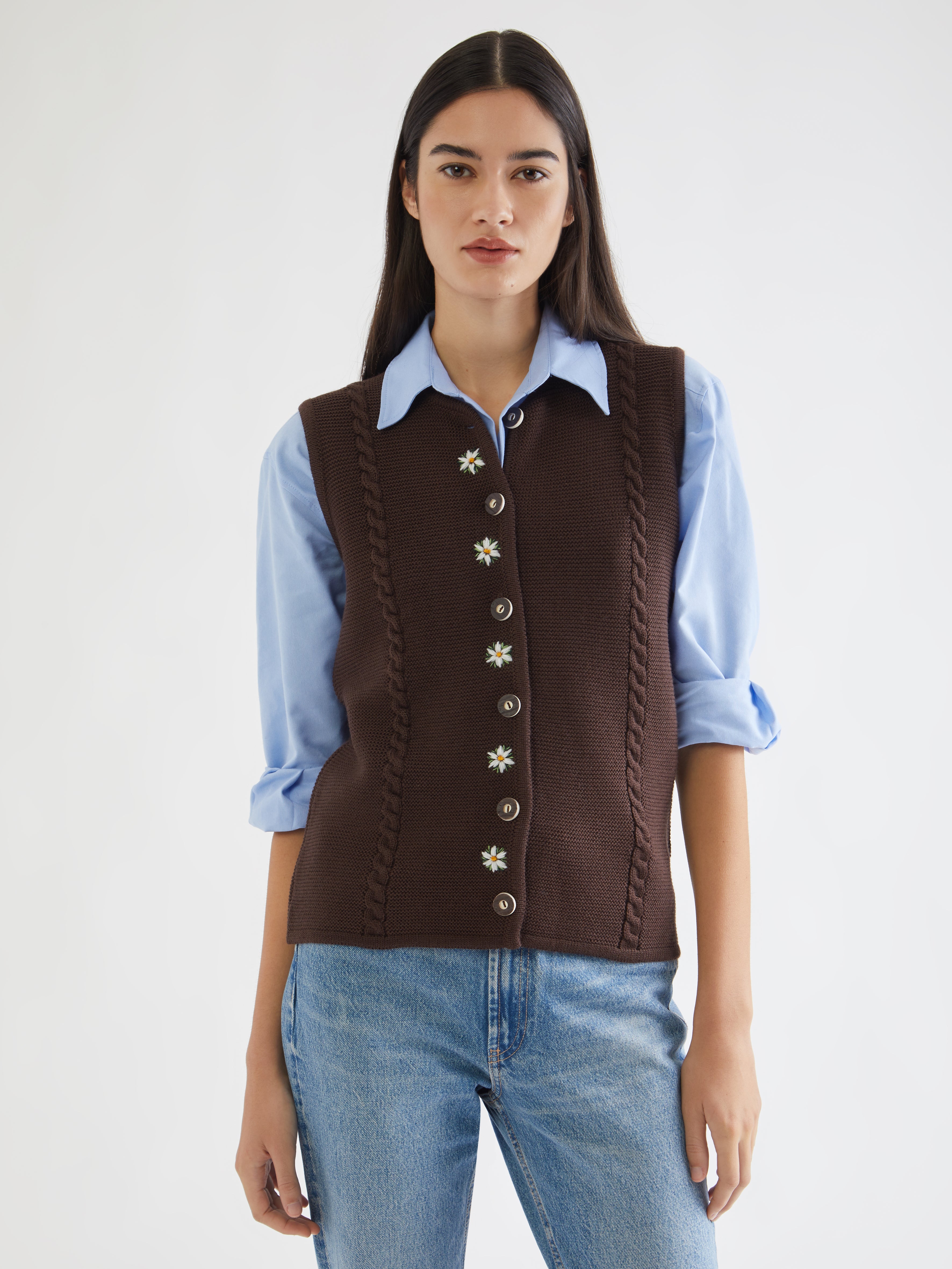 Hand made, fatto a mano, golf ricamato, embroidered sweater, knitwear, maglieria, knitted vest, Tyrolen sweater, traditional sweater, made in Italy, edelweiss, Stella alpina, mum and daughter, match with your daughter, mini me collection