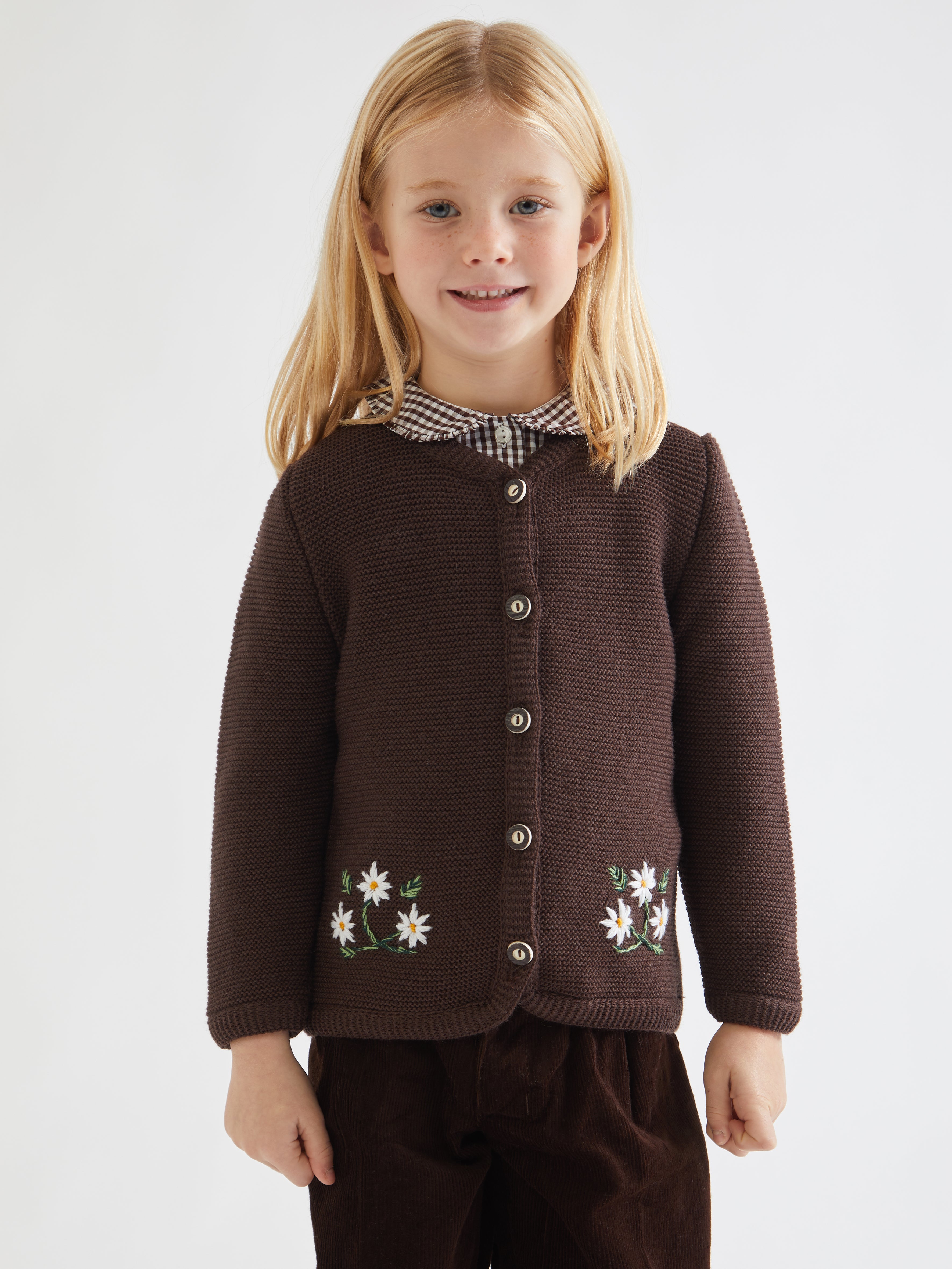 Hand made, fatto a mano, golf ricamato, embroidered sweater, knitwear, maglieria, knitted vest, Tyrolen sweater, traditional sweater, made in Italy, edelweiss, Stella alpina, mum and daughter, match with your daughter, mini me collection