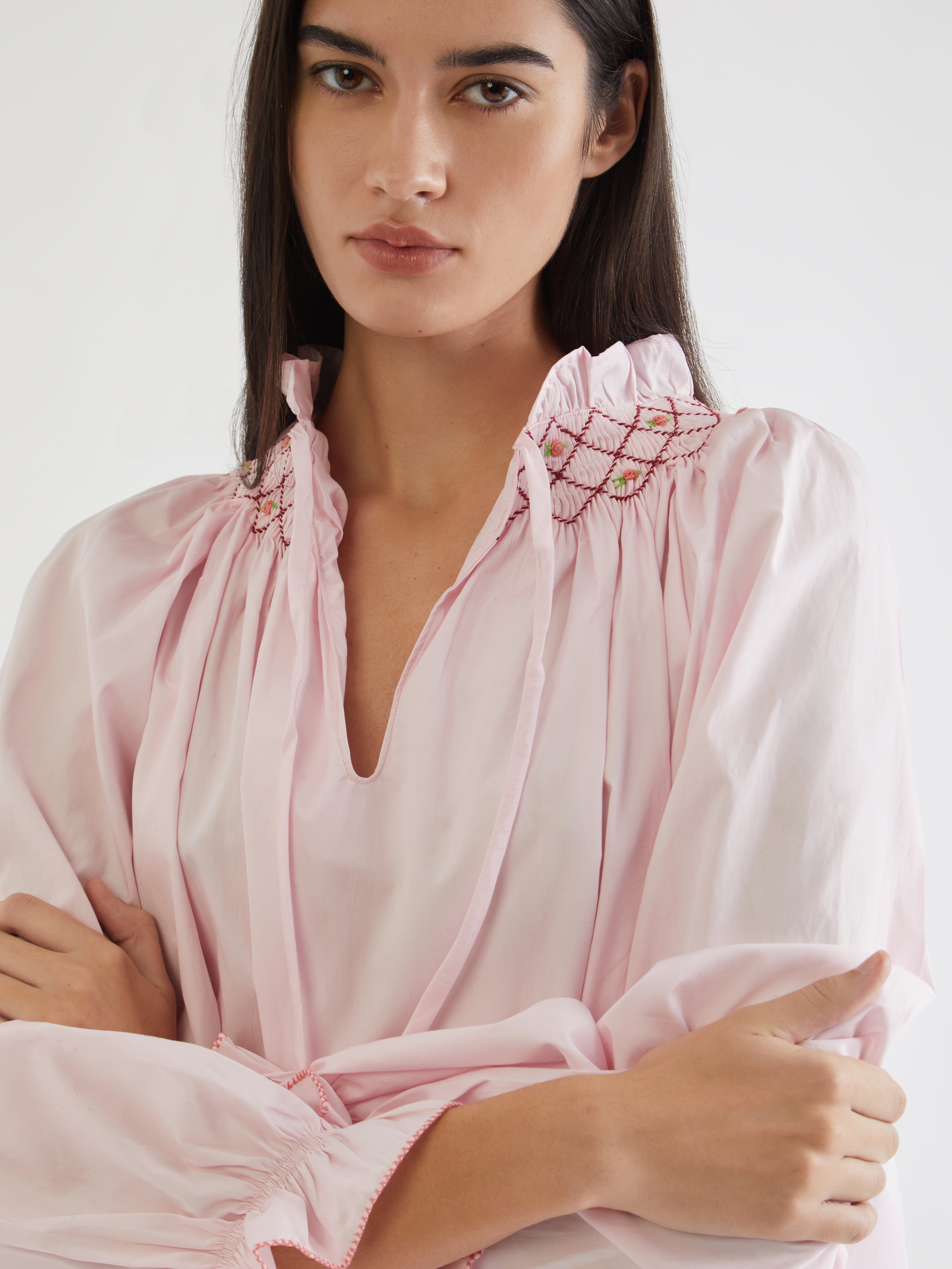 ETHICAL FASHION, CRAFTSMANSHIP, SUSTAINABLE FASHION, TRADITIONAL FASHION, ETHNIC FASHION, BOHEMIAN FASHION, MODA ETICA, MODA SOSTENIBILE, TECNICHE ARTIGIANALI, MODA TRADIZIONALE, MODA ETNICA, MADE IN MADAGASCAR, HANDMADE IN MADAGASCAR, COTTON NIGHTDRESS, COTTON NIGHTGOWN, CAMICIA DA NOTTE IN COTONE, PIGIAMA DI COTONE, COTTON PAJAMA, NIGHTWEAR, SLEEPWEAR, FASHION PAJAMA, PUNTO SMOCK, SMOKED, SMOCKED, HAND EMBROIDERED, RICAMATO A MANO, MUM AND DAUGHTER, MINE ME COLLECTION, MATCHIN WITH MUM, 
