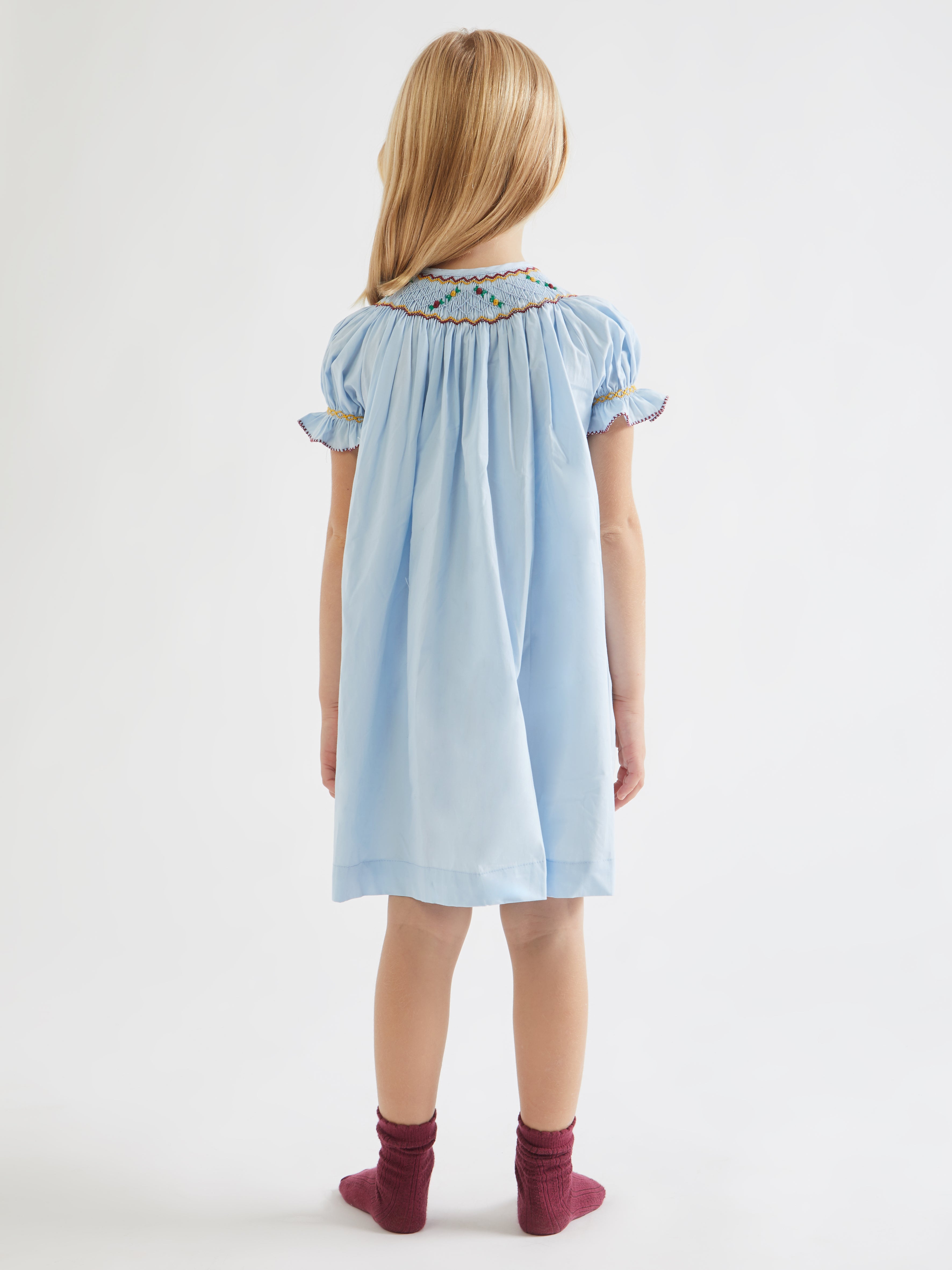 ETHICAL FASHION, CRAFTSMANSHIP, SUSTAINABLE FASHION, TRADITIONAL FASHION, ETHNIC FASHION, BOHEMIAN FASHION, MODA ETICA, MODA SOSTENIBILE, TECNICHE ARTIGIANALI, MODA TRADIZIONALE, MODA ETNICA, MADE IN MADAGASCAR, HANDMADE IN MADAGASCAR, COTTON NIGHTDRESS, COTTON NIGHTGOWN, CAMICIA DA NOTTE IN COTONE, PIGIAMA DI COTONE, COTTON PAJAMA, NIGHTWEAR, SLEEPWEAR, FASHION PAJAMA, PUNTO SMOCK, SMOKED, SMOCKED, HAND EMBROIDERED, RICAMATO A MANO, MUM AND DAUGHTER, MINE ME COLLECTION, MATCHIN WITH MUM, 