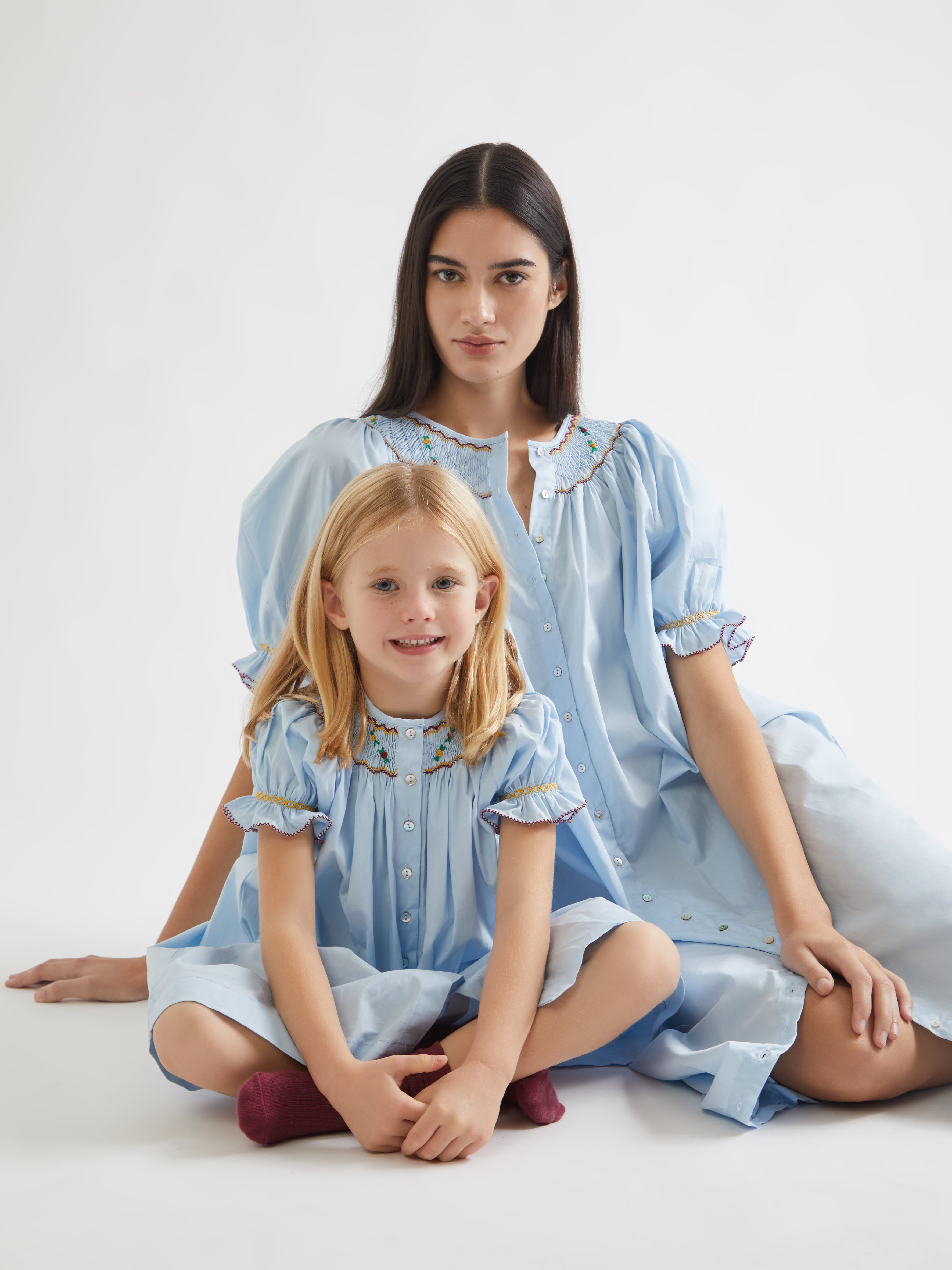Malagasy cotton smocked puff sleeves nightdress