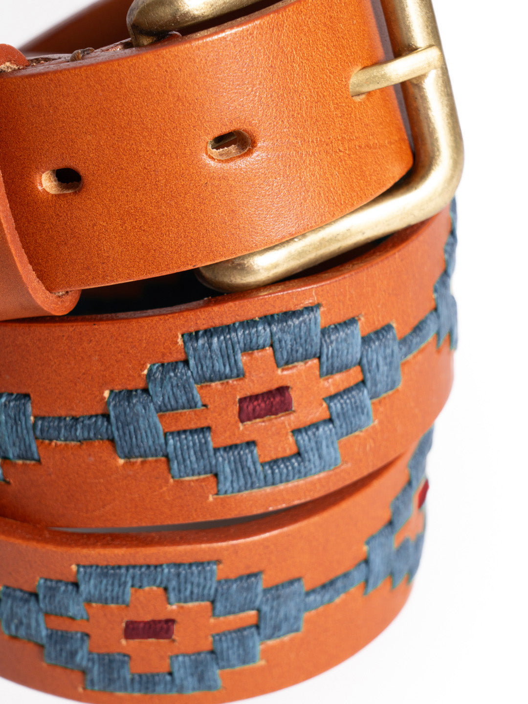 ETHICAL FASHION, CRAFTSMANSHIP, SUSTAINABLE FASHION, TRADITIONAL FASHION, ETHNIC FASHION, BOHEMIAN FASHION, MODA ETICA, MODA SOSTENIBILE, TECNICHE ARTIGIANALI, MODA TRADIZIONALE, MODA ETNICA, VESTITI BOHEMIAN, COLORFUL BELT, CINTURE COLORATE, CINTURA RICAMATA A MANO, HANDEMBROIDERED BELT, POLO BELT, CINTURE DA POLO, CINTURA DI PELLE, CINTUA DI CUOIO, LEATHER BELT, MADE IN ARGENTINA, HANDMADE IN ARGENTINA+