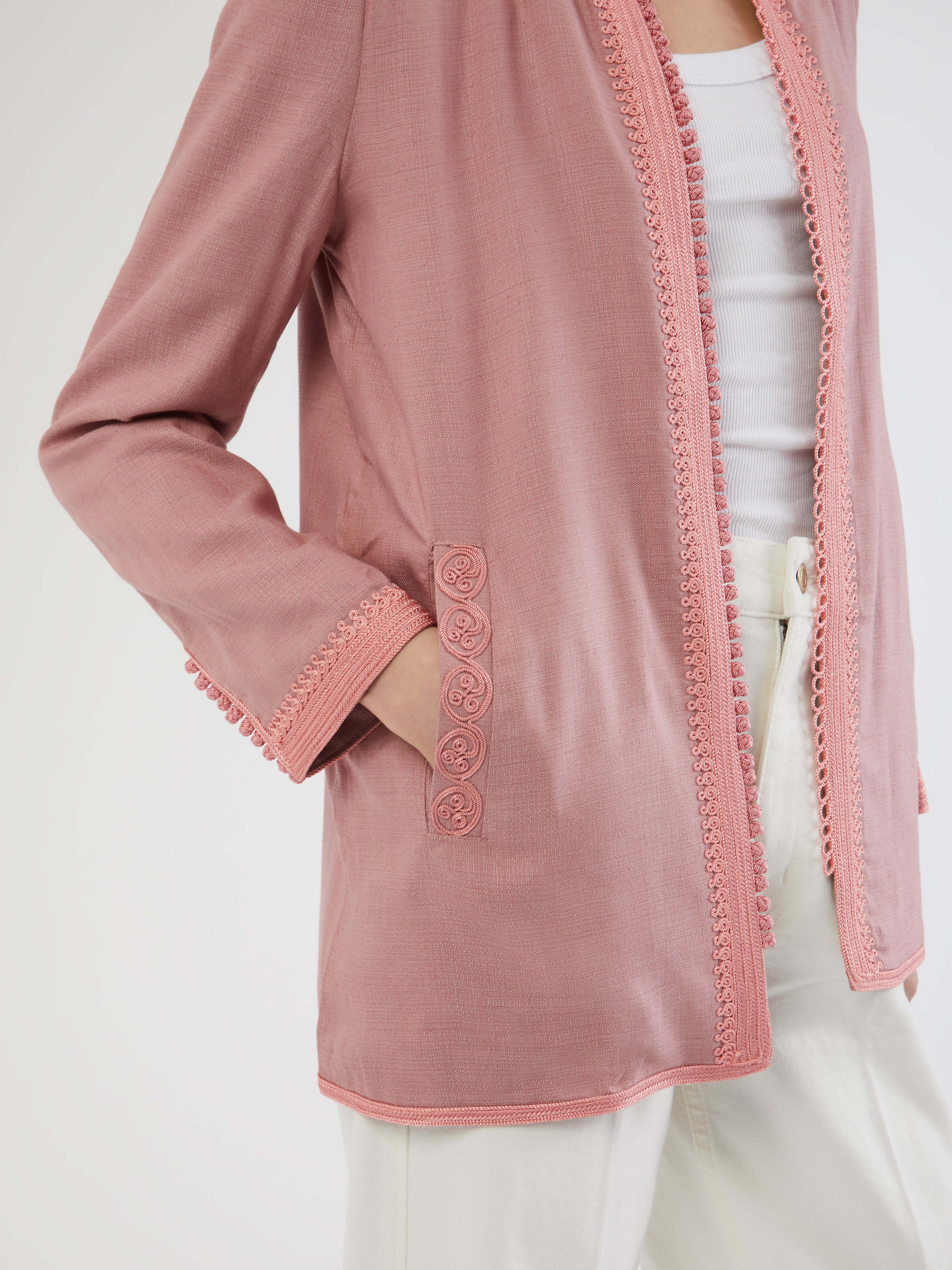 Traditional embellished coat made in silk velvet, Embroidered in silk threads, 100% silk velvet; 100% silk embroidery Ethical fashion, craftsmanship, sustainable fashion, traditional fashion, ethnic fashion, moda etica, moda sostenibile, tecniche artigianali, moda tradizionale, moda etnica, fatto a mano, handmade, bohemian coat, boho coat, velvet coat, giacca di velluto, midseason coat, giacca di mezza stagione, ricamo a mano, hand embroidery, silk embroidery, ricamo seta 