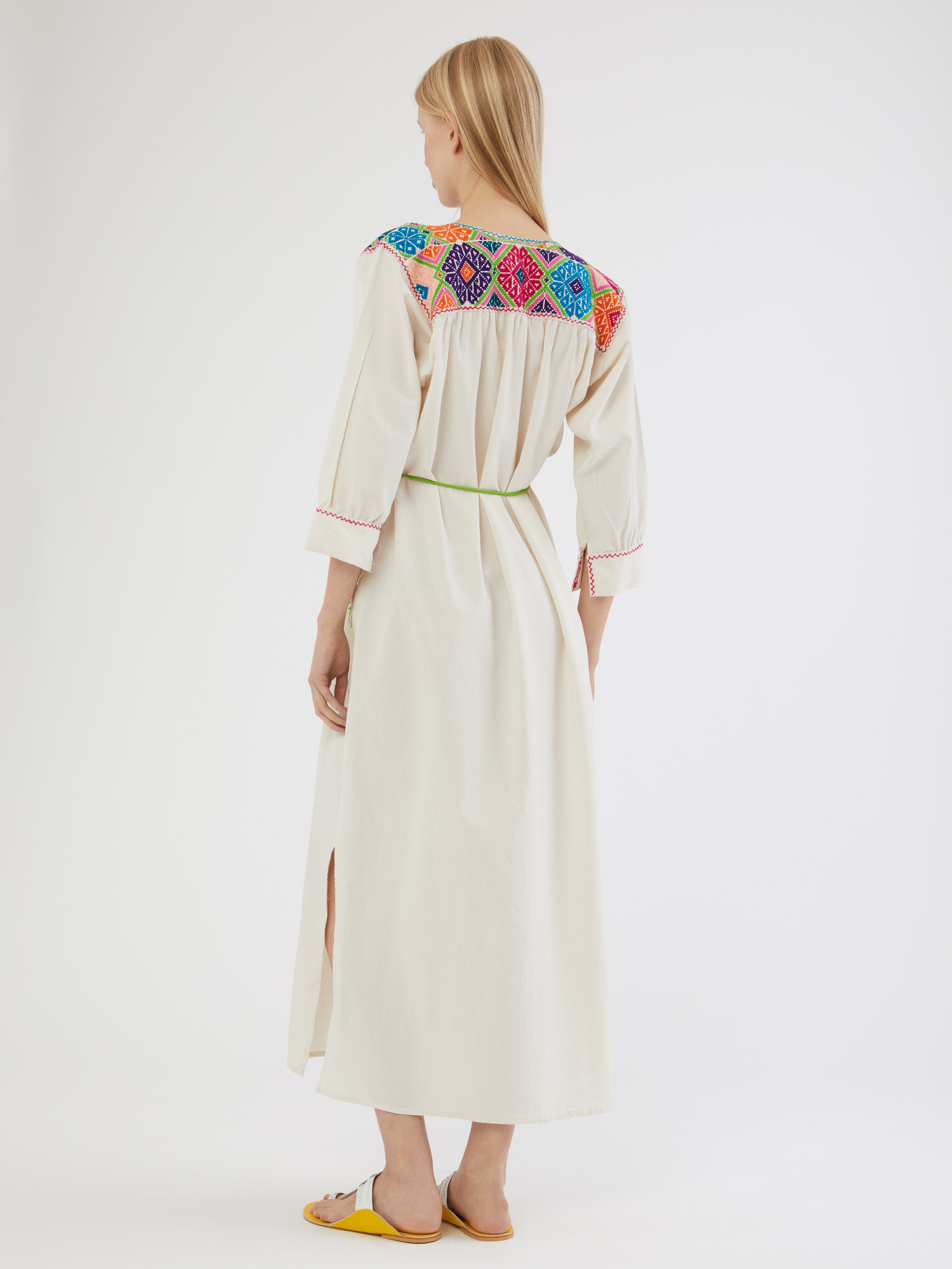 ETHICAL FASHION, CRAFTSMANSHIP, SUSTAINABLE FASHION, TRADITIONAL FASHION, ETHNIC FASHION, BOHEMIAN FASHION, MODA ETICA, MODA SOSTENIBILE, TECNICHE ARTIGIANALI, MODA TRADIZIONALE, MODA ETNICA, BOHEMIAN DRESS, MADE IN MEXICO, HANDMADE IN MEXICO, CHENTENA DRESS, RICAMATO A MANO, EMBROIDERED KAFTAN, HAND ENBROIDERED, COLORFUL DRESS,  BEACHWEAR, RESORT WEAR, ABITI DA SPIAGGIA, MINI ME, DRESS LIKE MUM, MUM & DAUGHTER