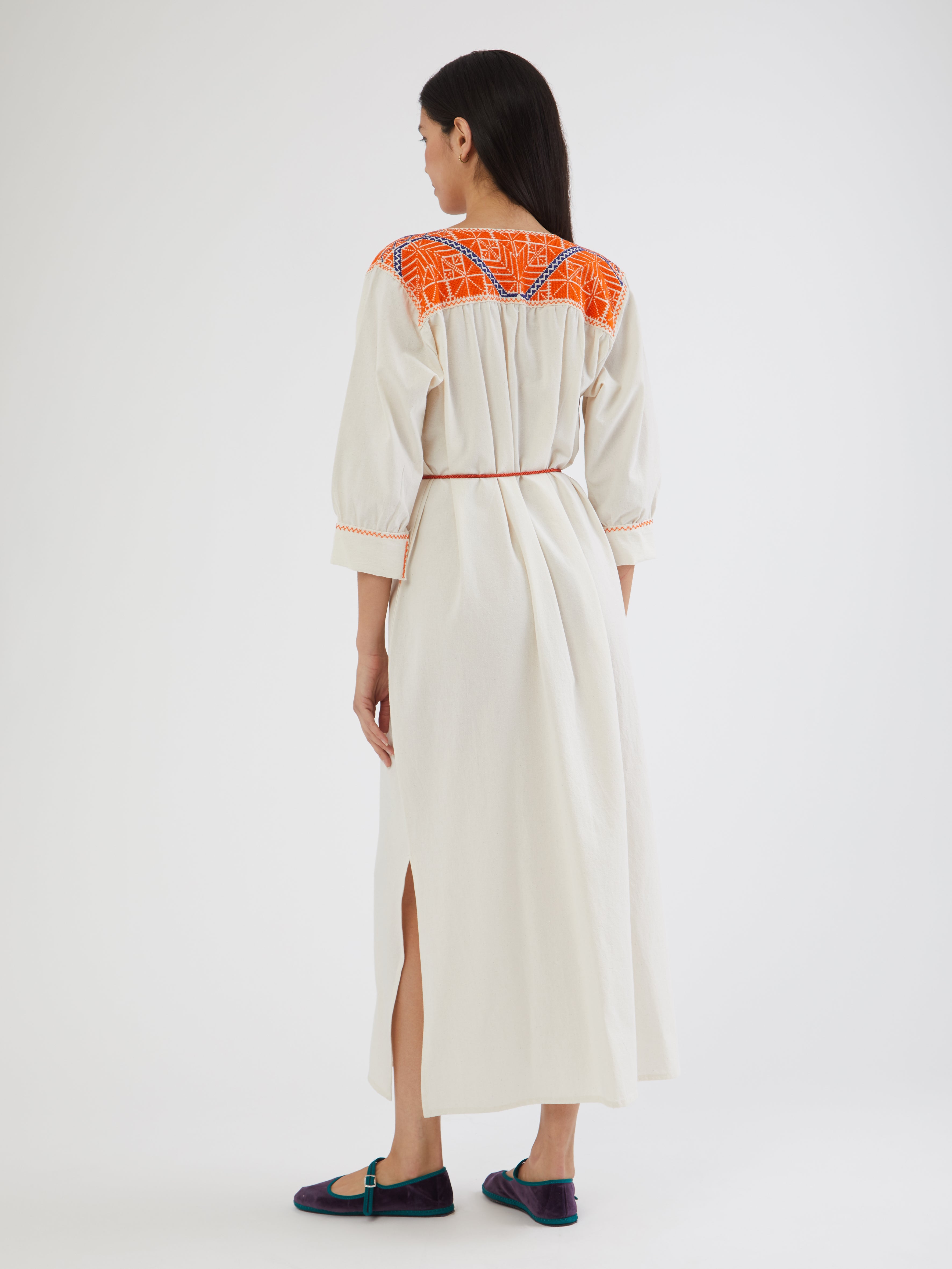ETHICAL FASHION, CRAFTSMANSHIP, SUSTAINABLE FASHION, TRADITIONAL FASHION, ETHNIC FASHION, BOHEMIAN FASHION, MODA ETICA, MODA SOSTENIBILE, TECNICHE ARTIGIANALI, MODA TRADIZIONALE, MODA ETNICA, BOHEMIAN DRESS, MADE IN MEXICO, HANDMADE IN MEXICO, CHENTENA DRESS, RICAMATO A MANO, EMBROIDERED KAFTAN, HAND ENBROIDERED, COLORFUL DRESS,  BEACHWEAR, RESORT WEAR, ABITI DA SPIAGGIA, MINI ME, DRESS LIKE MUM, MUM & DAUGHTER
