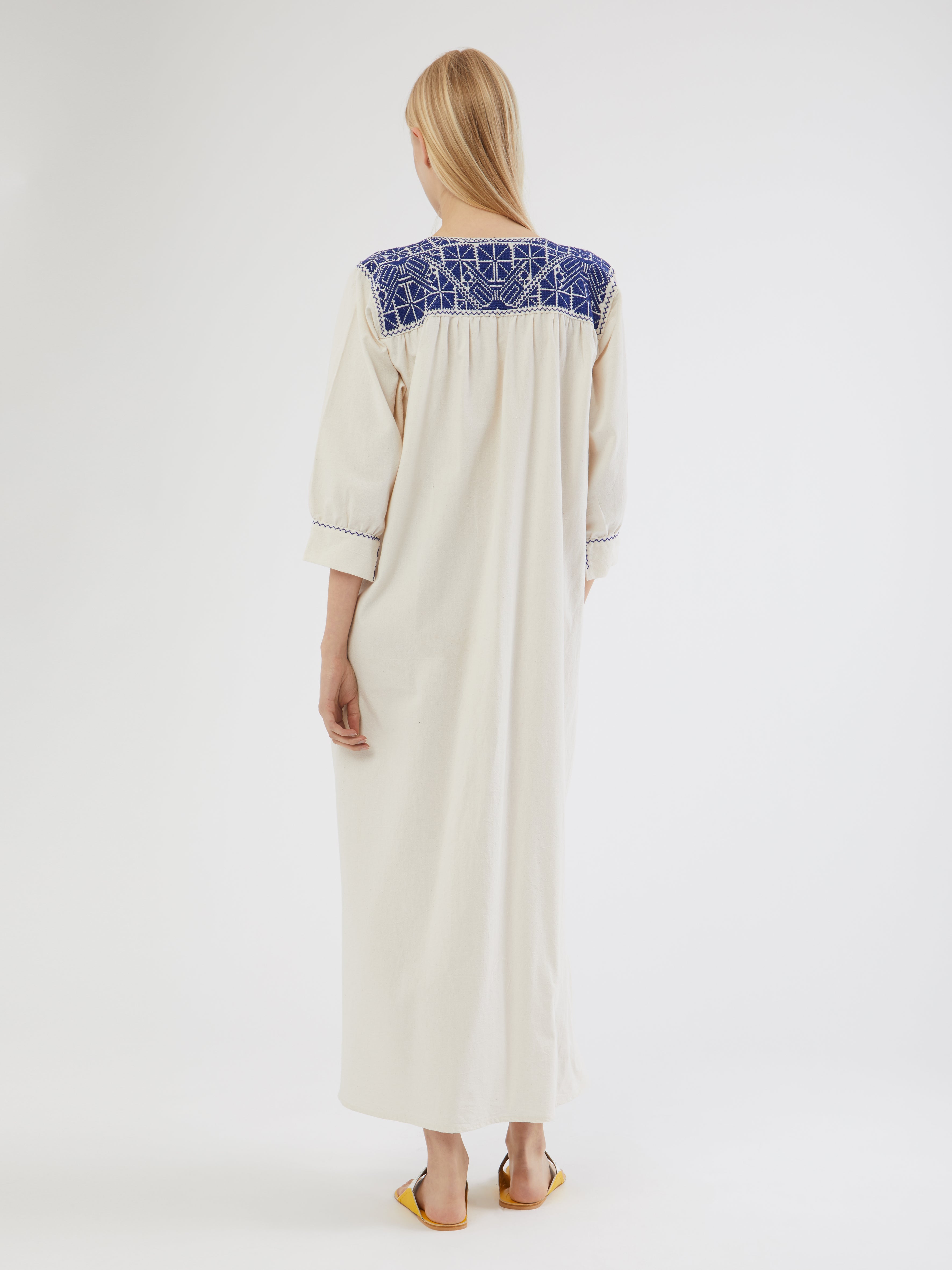 ETHICAL FASHION, CRAFTSMANSHIP, SUSTAINABLE FASHION, TRADITIONAL FASHION, ETHNIC FASHION, BOHEMIAN FASHION, MODA ETICA, MODA SOSTENIBILE, TECNICHE ARTIGIANALI, MODA TRADIZIONALE, MODA ETNICA, BOHEMIAN DRESS, MADE IN MEXICO, HANDMADE IN MEXICO, CHENTENA DRESS, RICAMATO A MANO, EMBROIDERED KAFTAN, HAND ENBROIDERED, COLORFUL DRESS,  BEACHWEAR, RESORT WEAR, ABITI DA SPIAGGIA, MINI ME, DRESS LIKE MUM, MUM & DAUGHTER