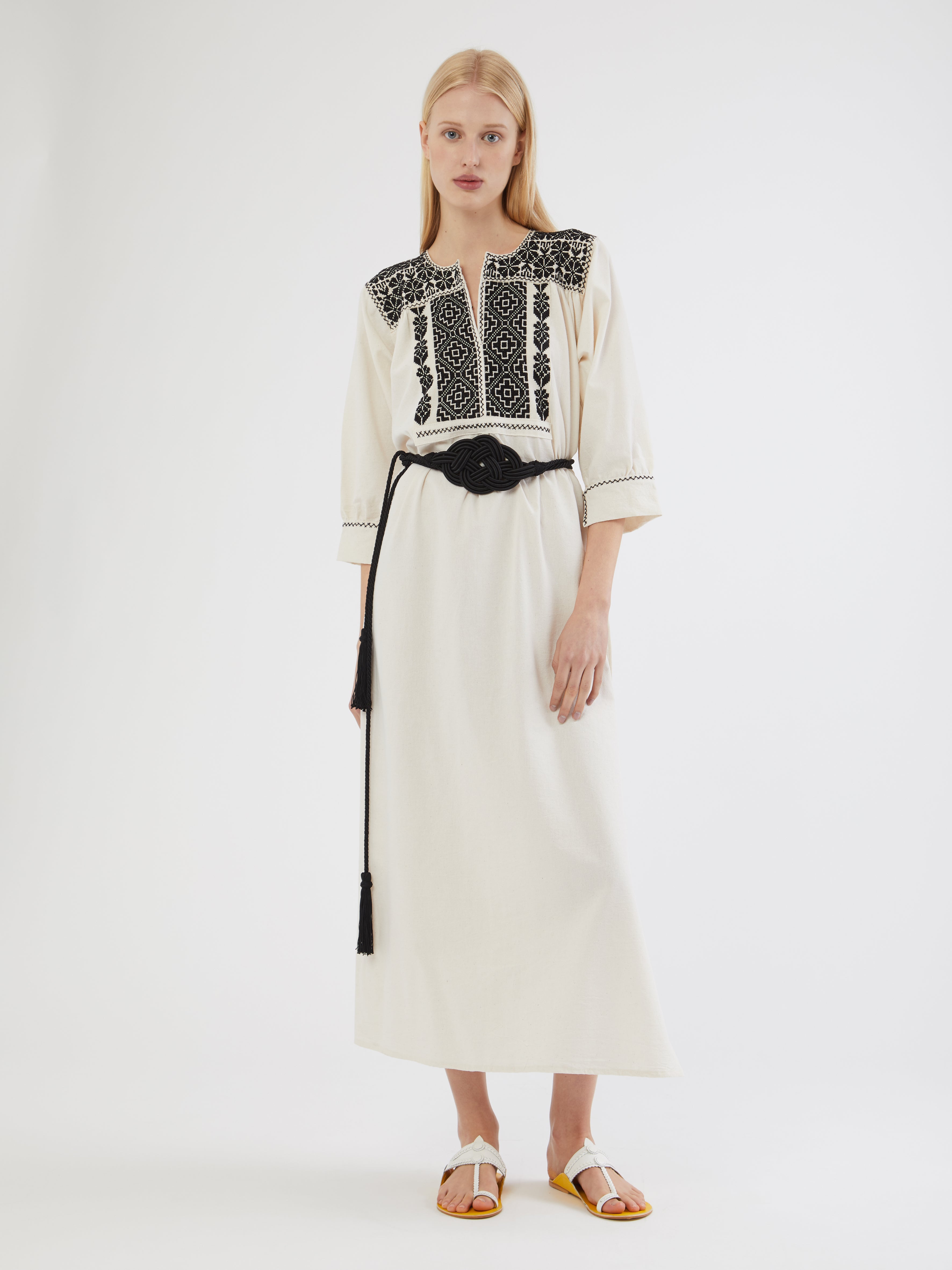 ETHICAL FASHION, CRAFTSMANSHIP, SUSTAINABLE FASHION, TRADITIONAL FASHION, ETHNIC FASHION, BOHEMIAN FASHION, MODA ETICA, MODA SOSTENIBILE, TECNICHE ARTIGIANALI, MODA TRADIZIONALE, MODA ETNICA, VESTITI BOHEMIAN, COLORFUL BELT, CINTURE COLORATE, CINTURA RICAMATA A MANO, HANDEMBROIDERED BELT, Moroccan Belt, cintura Marocchina, passamaneria, cintura tradizionale, traditional belt, handmade, fatta a mano, YSL belt, cintura yves saint laurant, YSL 