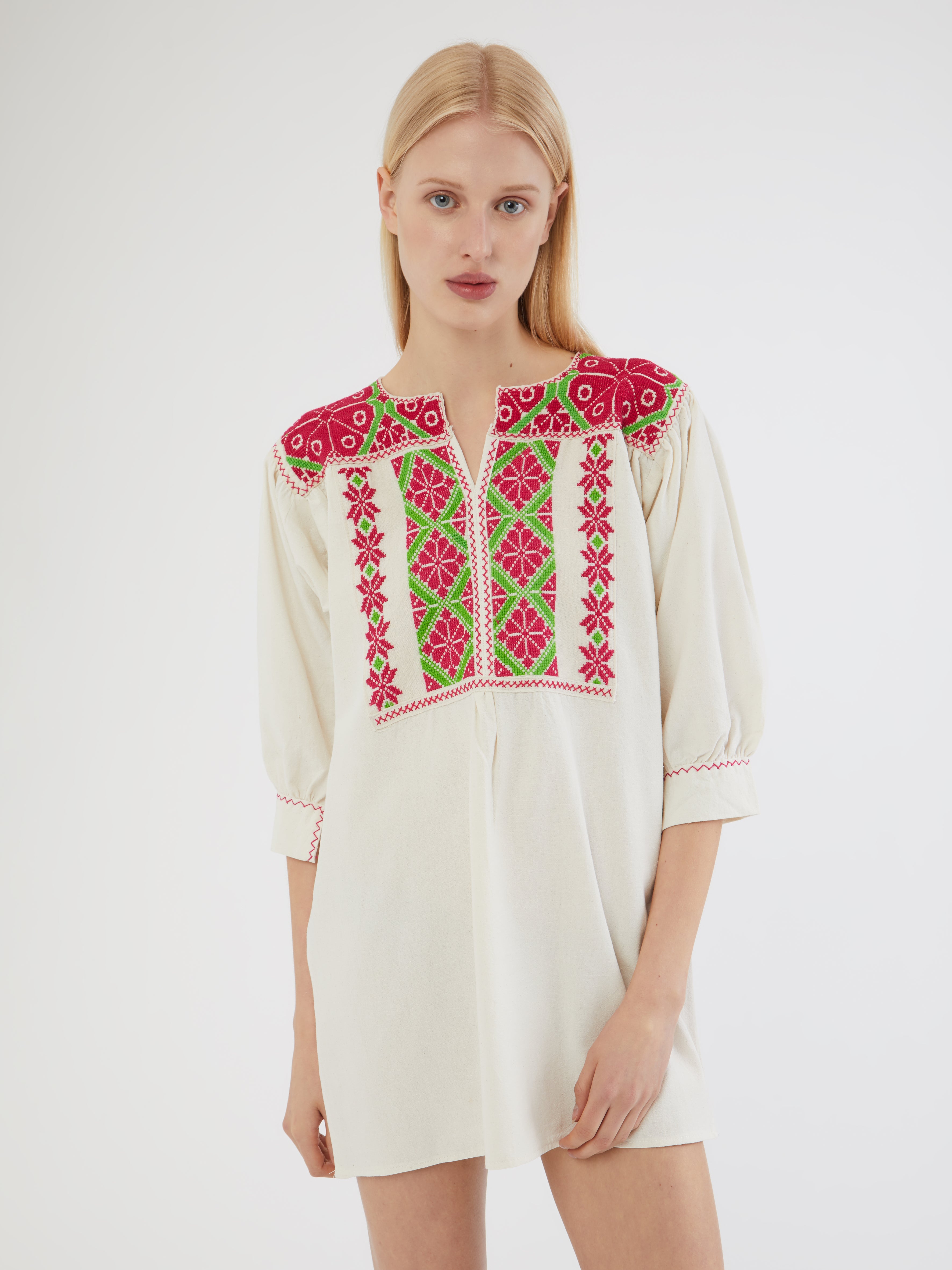 ETHICAL FASHION, CRAFTSMANSHIP, SUSTAINABLE FASHION, TRADITIONAL FASHION, ETHNIC FASHION, BOHEMIAN FASHION, MODA ETICA, MODA SOSTENIBILE, TECNICHE ARTIGIANALI, MODA TRADIZIONALE, MODA ETNICA, BOHEMIAN DRESS, MADE IN MEXICO, HANDMADE IN MEXICO, CHENTENA DRESS, RICAMATO A MANO, EMBROIDERED KAFTAN, HAND ENBROIDERED, COLORFUL DRESS,  BEACHWEAR, RESORT WEAR, ABITI DA SPIAGGIA, MINI ME, DRESS LIKE MUM, MUM & DAUGHTER