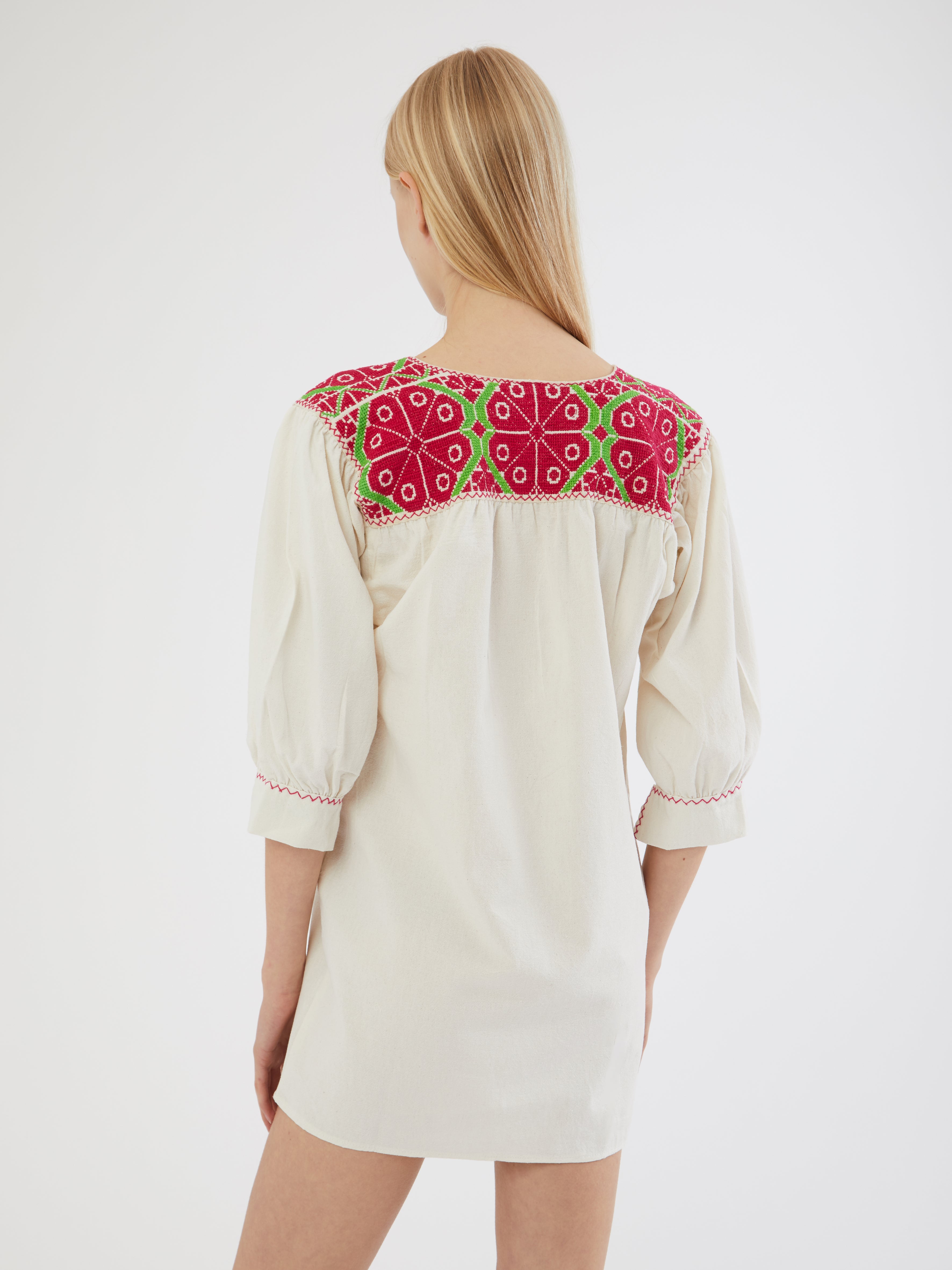 ETHICAL FASHION, CRAFTSMANSHIP, SUSTAINABLE FASHION, TRADITIONAL FASHION, ETHNIC FASHION, BOHEMIAN FASHION, MODA ETICA, MODA SOSTENIBILE, TECNICHE ARTIGIANALI, MODA TRADIZIONALE, MODA ETNICA, BOHEMIAN DRESS, MADE IN MEXICO, HANDMADE IN MEXICO, CHENTENA DRESS, RICAMATO A MANO, EMBROIDERED KAFTAN, HAND ENBROIDERED, COLORFUL DRESS,  BEACHWEAR, RESORT WEAR, ABITI DA SPIAGGIA, MINI ME, DRESS LIKE MUM, MUM & DAUGHTER