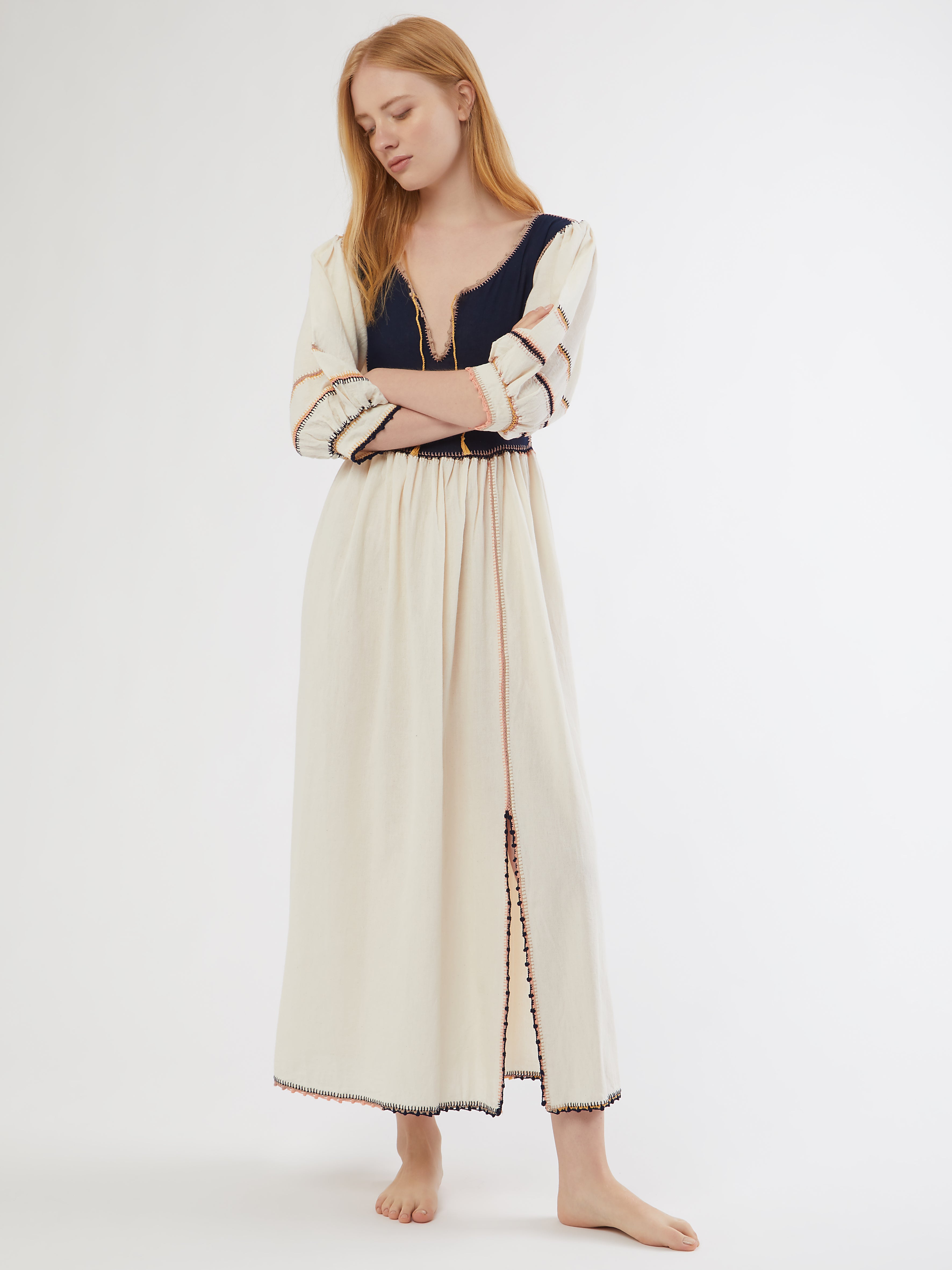 ETHICAL FASHION, CRAFTSMANSHIP, SUSTAINABLE FASHION, TRADITIONAL FASHION, ETHNIC FASHION, BOHEMIAN FASHION, MODA ETICA, MODA SOSTENIBILE, TECNICHE ARTIGIANALI, MODA TRADIZIONALE, MODA ETNICA, BOHEMIAN DRESS, MADE IN MEXICO, HANDMADE IN MEXICO, ZAPOTECA, RICAMATO A MANO, HAND ENBROIDERED, COLORFUL DRESS, RESORT WEAR, Tarahumara COMMUNITY, Chihuahua, EMPOWERING WOMEN, OXACA