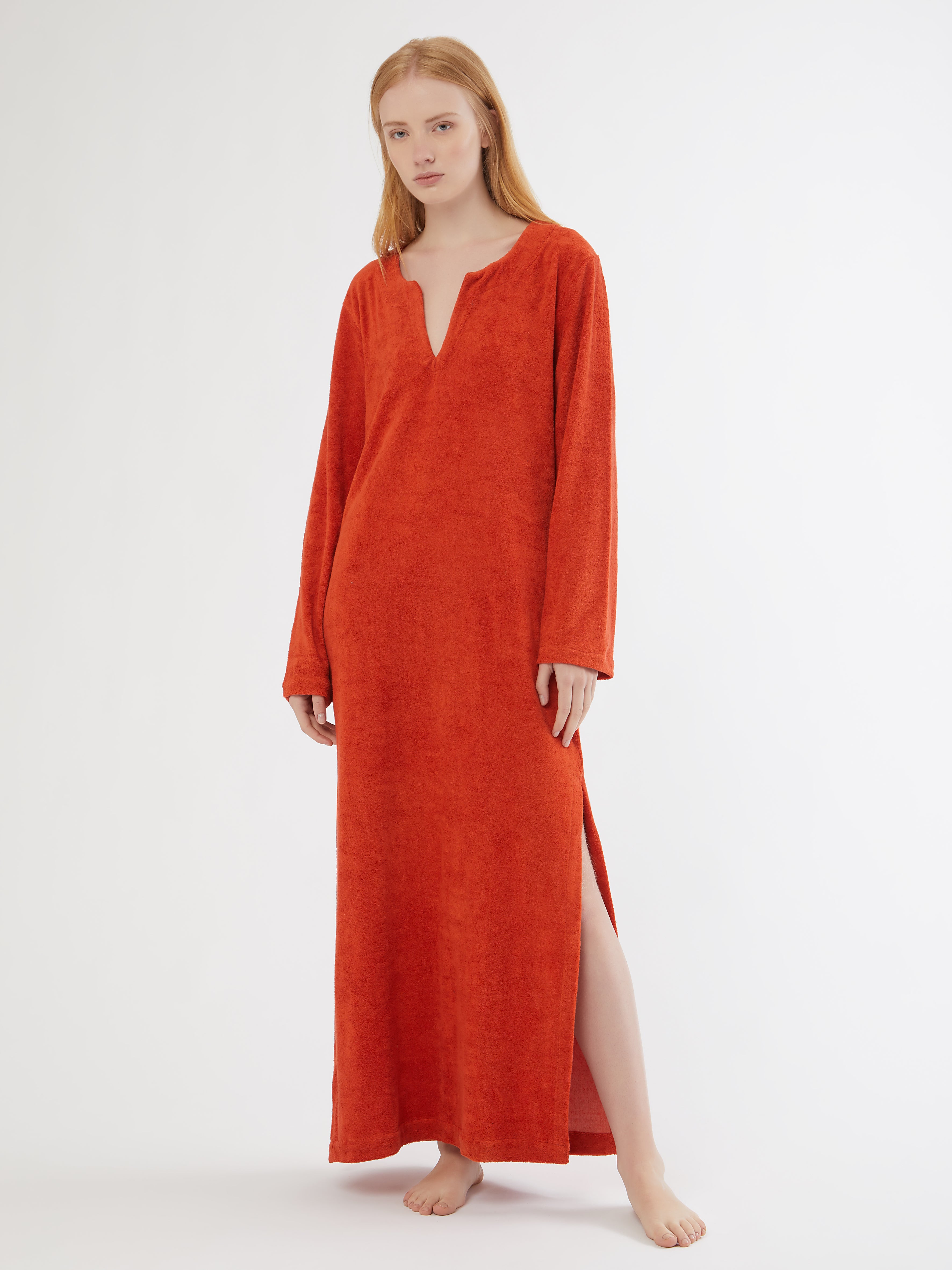 Ethical fashion, craftsmanship, sustainable fashion, traditional fashion, ethnic fashion, moda etica, moda sostenibile, tecniche artigianali, moda tradizionale, moda etnica, fatto a mano, handmade, kaftano, kaftan, beachwear, moda di spiaggia, summer wear, bohemian style, boho styile, stile bohemio, stile boho, resort wear, india, moda indiana, indian fashion, hand dye, tie dye, colorful kaftan, silk kaftan, beach style, hand printed