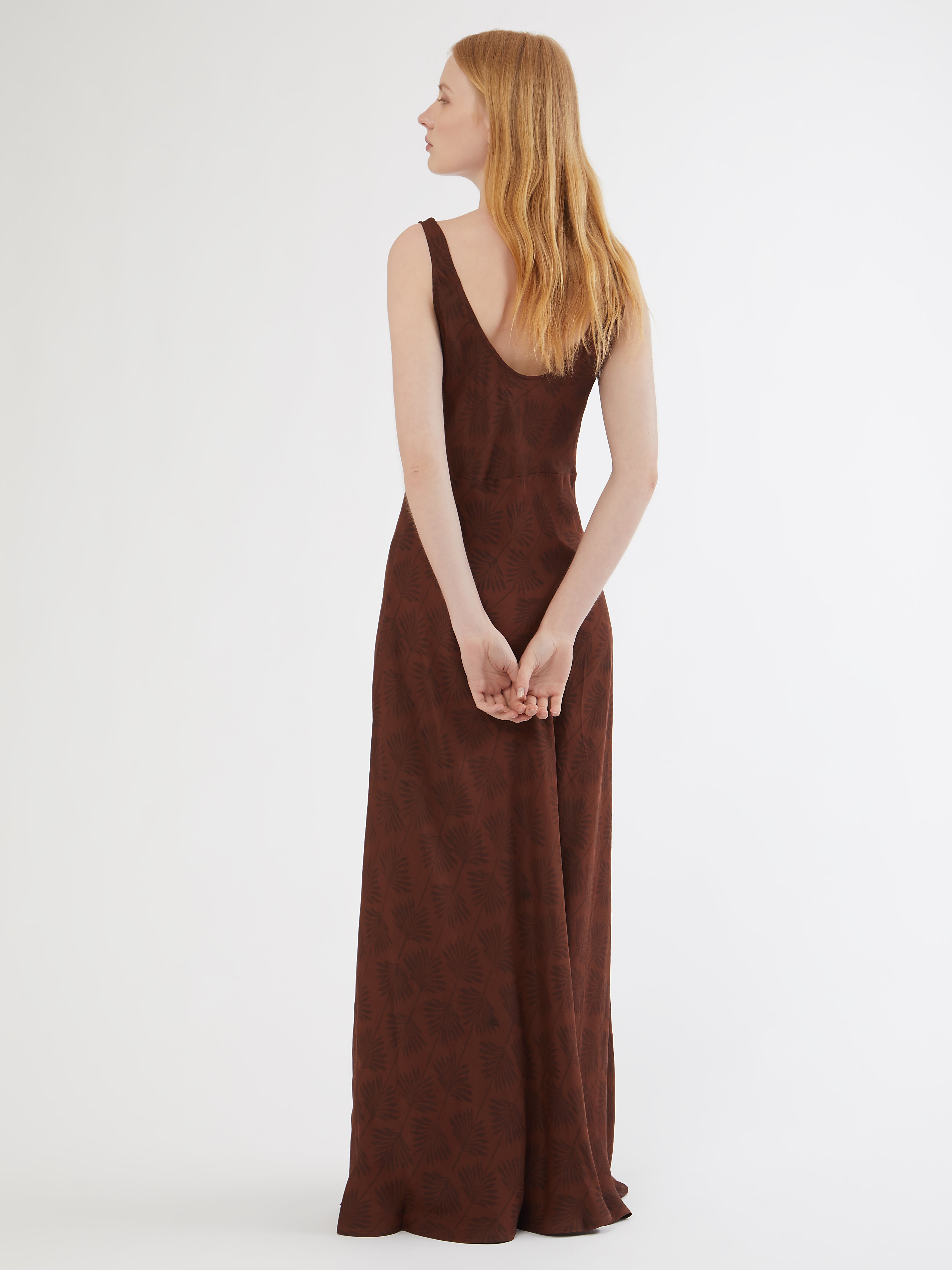 FASHION, BIASED DRESS, TIE DYE, HANDMADE IN INDIA, HANDMADE PRINT, SILK DRESS, SUMMER DRESS, SILK, LONG SLEEVE DRESS, SILK BIASED DRESS, VESTITO IN SETA, FATTO A MANO, TINTO A MANO, VESTITO A MANICHE LUNGHE, TAGLIO SBIECO