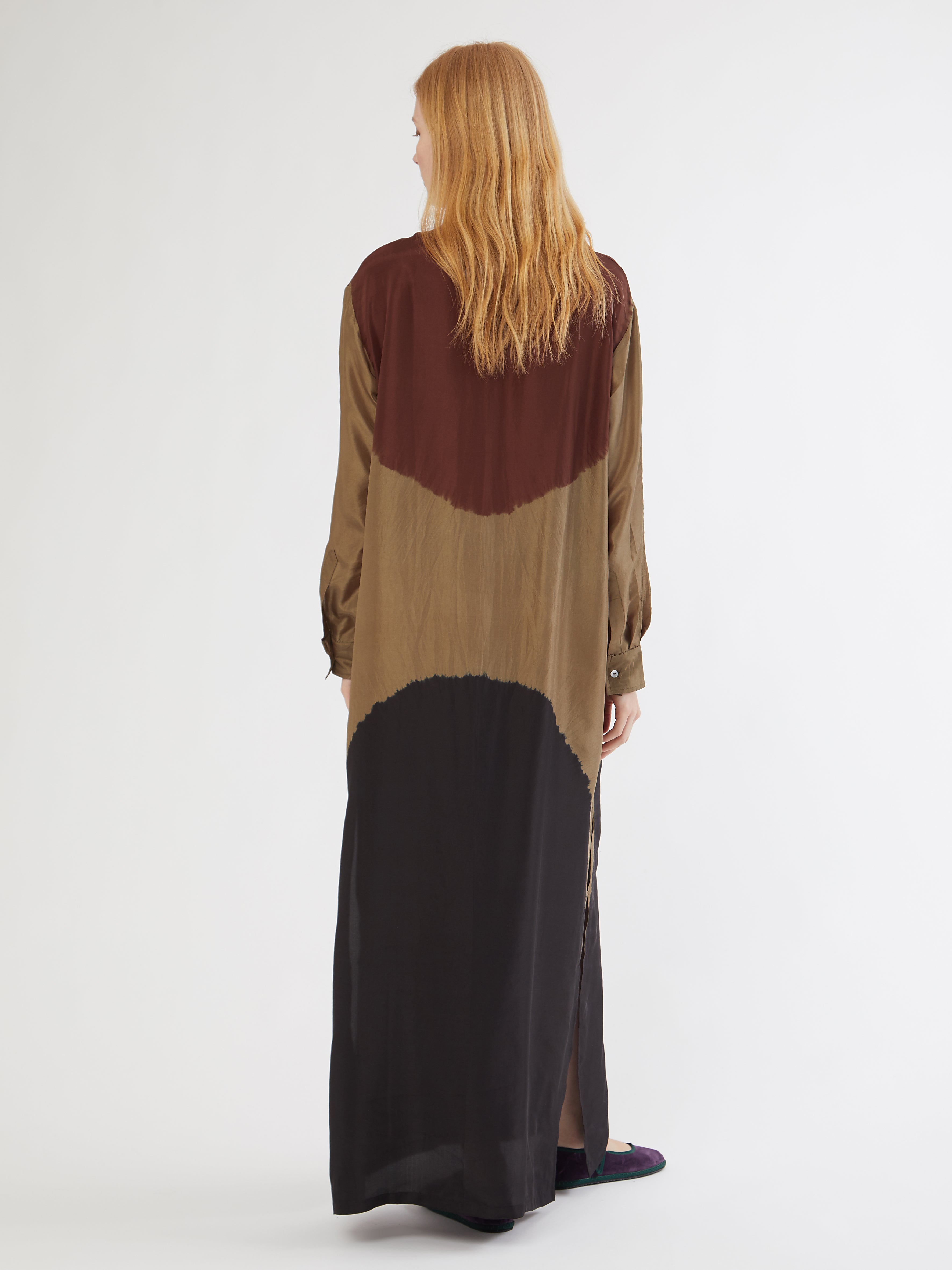 Ethical fashion, craftsmanship, sustainable fashion, traditional fashion, ethnic fashion, moda etica, moda sostenibile, tecniche artigianali, moda tradizionale, moda etnica, fatto a mano, handmade, kaftano, kaftan, beachwear, moda di spiaggia, summer wear, bohemian style, boho styile, stile bohemio, stile boho, resort wear, india, moda indiana, indian fashion, hand dye, tie dye, colorful kaftan, silk kaftan, beach style, hand printed