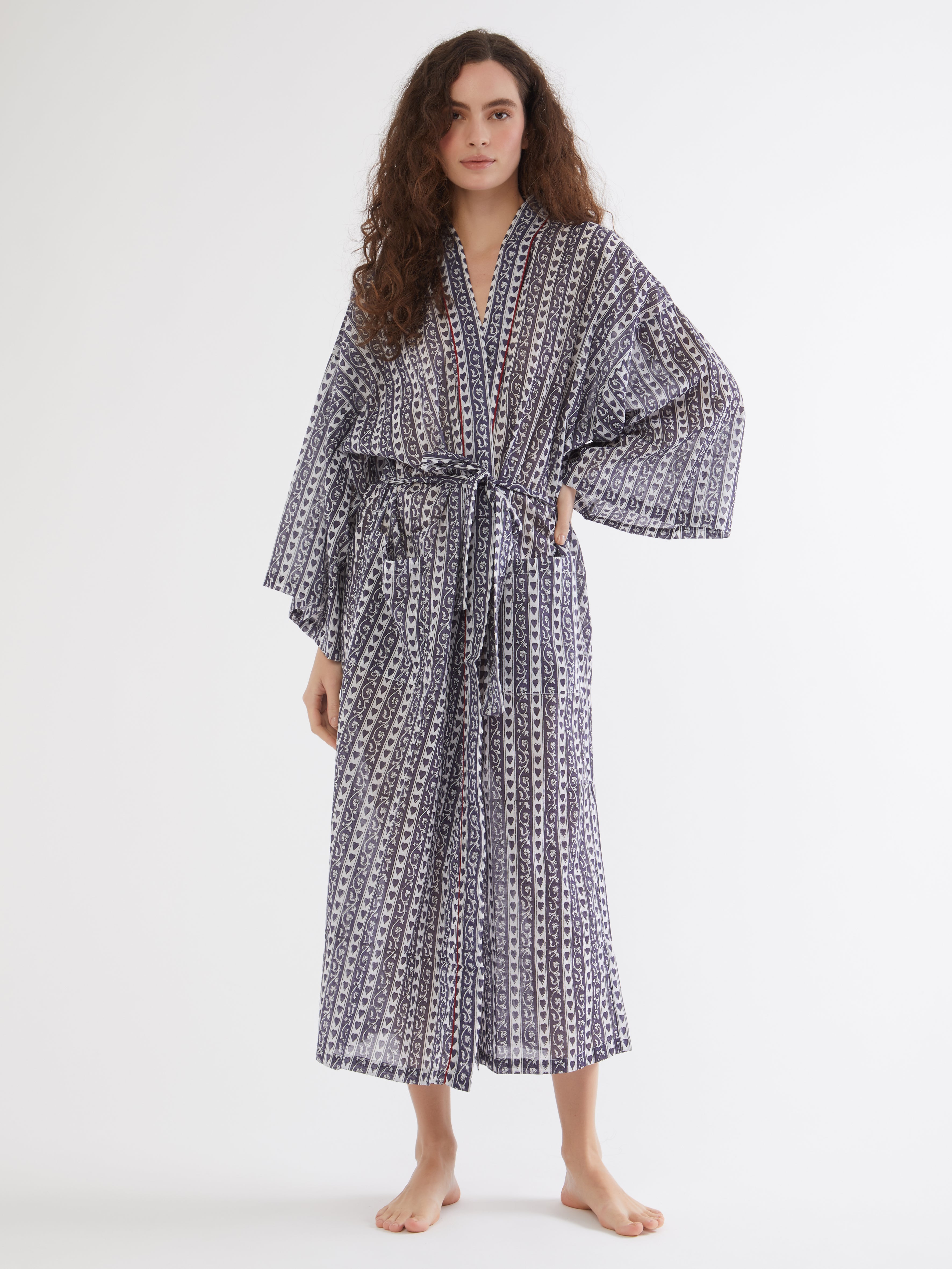 ETHICAL FASHION, CRAFTSMANSHIP, SUSTAINABLE FASHION, TRADITIONAL FASHION, ETHNIC FASHION, BOHEMIAN FASHION, MODA ETICA, MODA SOSTENIBILE, TECNICHE ARTIGIANALI, MODA TRADIZIONALE, MODA ETNICA, BOHEMIAN DRESS, MADE IN INDIA, HANDMADE IN INDIA, BLOCK PRINT, FLOWER PAJAMAS, PIGIAMA A FIORI, PIGIAMA DI COTONE, COTTON PAJAMA, SILK PAJAMA, PIGIAMA DI SETA, VESTAGLIA, NIGHTWEAR, SLEEPWEAR, FASHION PAJAMA, ETNIC PRINTS, STAMPE INDIANE, STAMPE ETNICHE