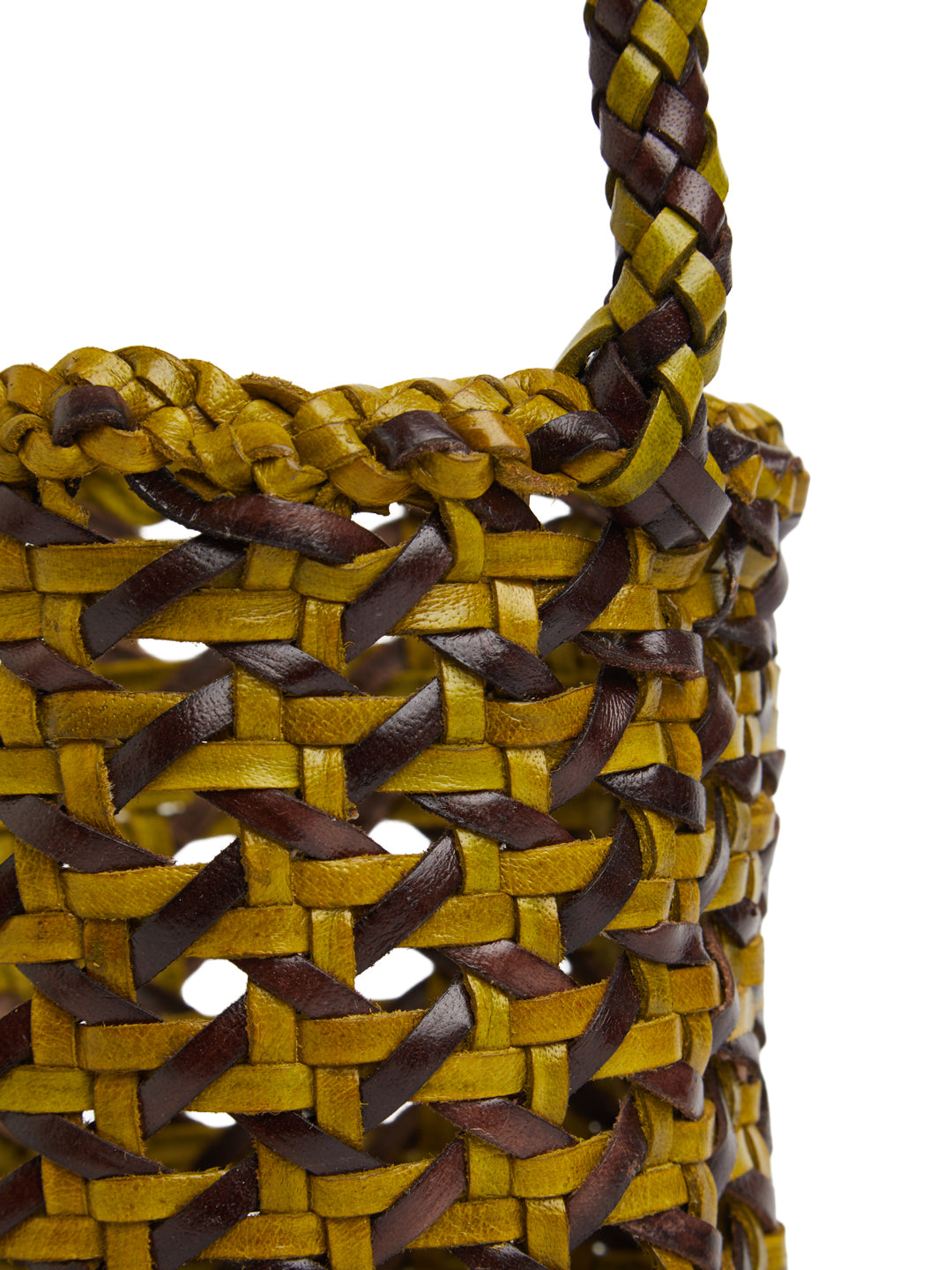 ETHICAL FASHION, CRAFTSMANSHIP, SUSTAINABLE FASHION, TRADITIONAL FASHION, ETNIC FASHION, BOHEMIAN FASHION, MODA ETICA, MODA SOSTENIBILE, TECNICHE ARTIGIANALI, MODA TRADIZIONALE, MODA ETNICA, VESTITI BOHEMIAN, BORSE DA WEEKEND, DAILY BAG, MADE IN INDIA, HANDMADE BAG, INTRECCIATA A MANO, HAND WAVED, LEATHER BAG, RED BAG, LEATHER BAG, BORSA DI PELLE, BORSA INTRECCIATA