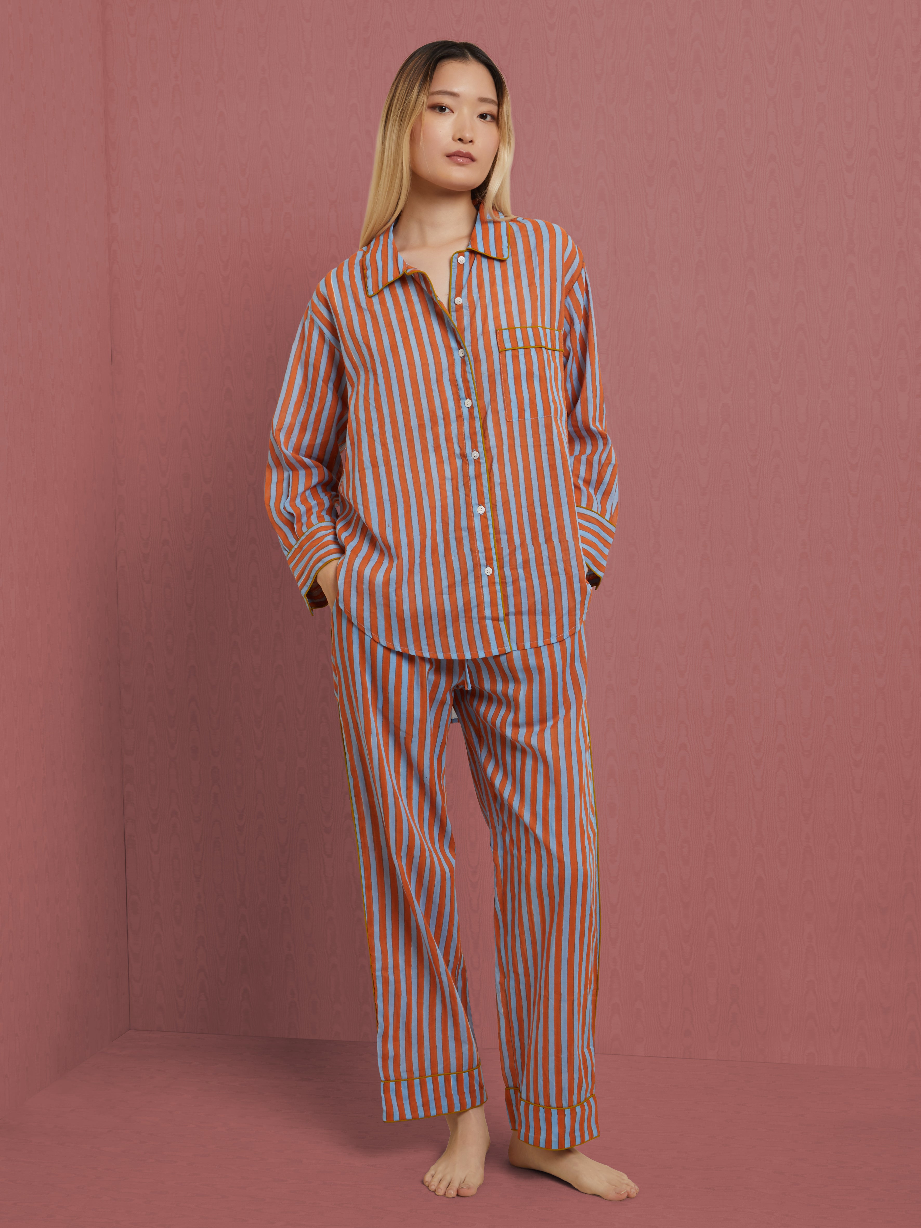 ETHICAL FASHION, CRAFTSMANSHIP, SUSTAINABLE FASHION, TRADITIONAL FASHION, ETHNIC FASHION, BOHEMIAN FASHION, MODA ETICA, MODA SOSTENIBILE, TECNICHE ARTIGIANALI, MODA TRADIZIONALE, MODA ETNICA, BOHEMIAN DRESS, MADE IN INDIA, HANDMADE IN INDIA, BLOCK PRINT, FLOWER PAJAMAS, PIGIAMA A FIORI, PIGIAMA DI COTONE, COTTON PAJAMA, SILK PAJAMA, PIGIAMA DI SETA, VESTAGLIA, NIGHTWEAR, SLEEPWEAR, FASHION PAJAMA, ETNIC PRINTS, STAMPE INDIANE, STAMPE ETNICHE