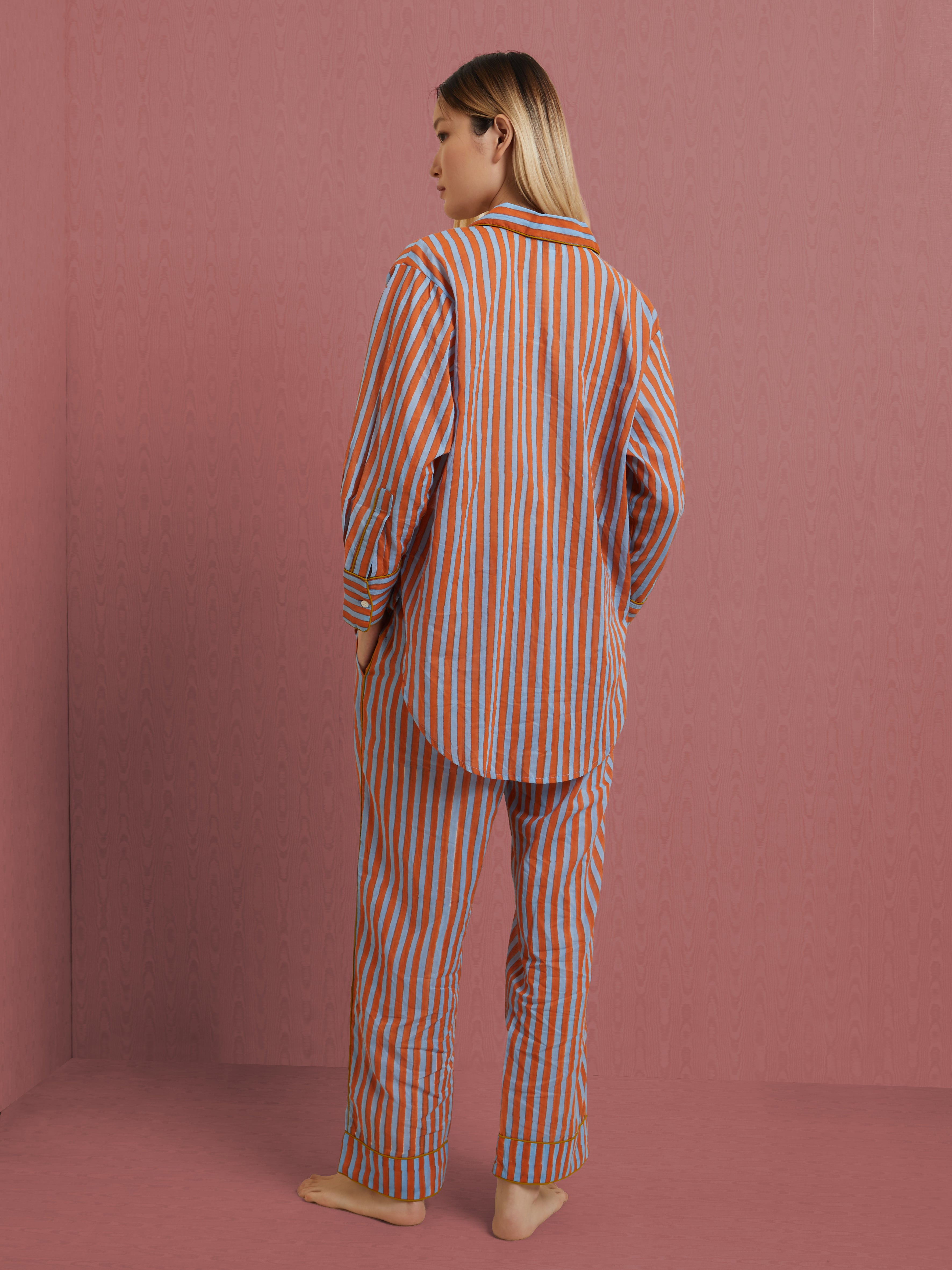 ETHICAL FASHION, CRAFTSMANSHIP, SUSTAINABLE FASHION, TRADITIONAL FASHION, ETHNIC FASHION, BOHEMIAN FASHION, MODA ETICA, MODA SOSTENIBILE, TECNICHE ARTIGIANALI, MODA TRADIZIONALE, MODA ETNICA, BOHEMIAN DRESS, MADE IN INDIA, HANDMADE IN INDIA, BLOCK PRINT, FLOWER PAJAMAS, PIGIAMA A FIORI, PIGIAMA DI COTONE, COTTON PAJAMA, SILK PAJAMA, PIGIAMA DI SETA, VESTAGLIA, NIGHTWEAR, SLEEPWEAR, FASHION PAJAMA, ETNIC PRINTS, STAMPE INDIANE, STAMPE ETNICHE