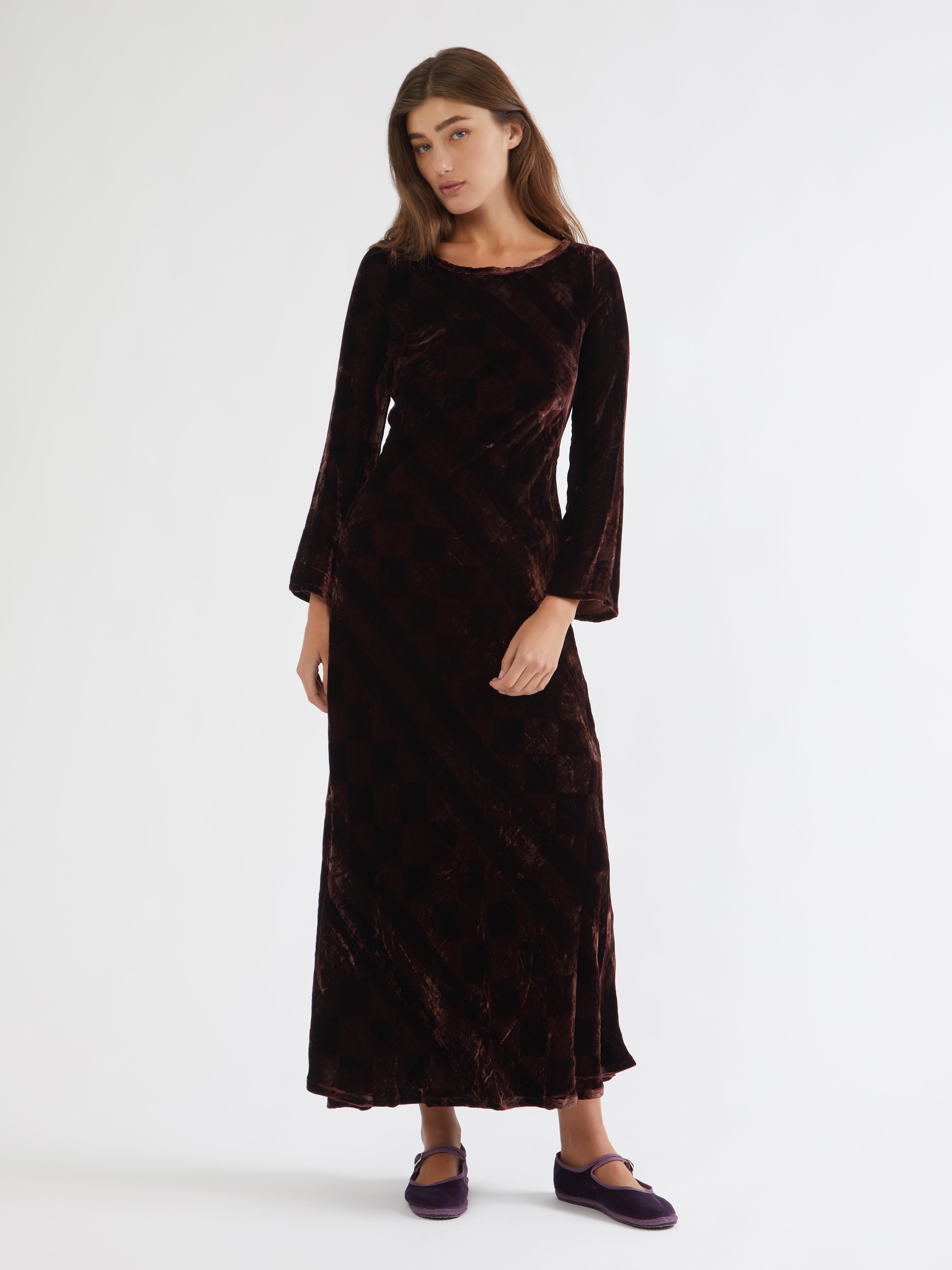 ETHICAL FASHION, CRAFTSMANSHIP, SUSTAINABLE FASHION, TRADITIONAL FASHION, ETHNIC FASHION, BOHEMIAN FASHION, MODA ETICA, MODA SOSTENIBILE, TECNICHE ARTIGIANALI, MODA TRADIZIONALE, MODA ETNICA, VESTITI BOHEMIAN, BLOCK PRINT SHIRT, BLOCK PRINT, MADE IN INDIA, HANDMADE IN INDIA, TRADITIONAL TECHNIQUES, velvet, biased dress, velvet dress, block print velvet, long sleeve dress, vestito di velluto, vestito block print, vesti a maniche lunghe, vestito lungo, vestito block print