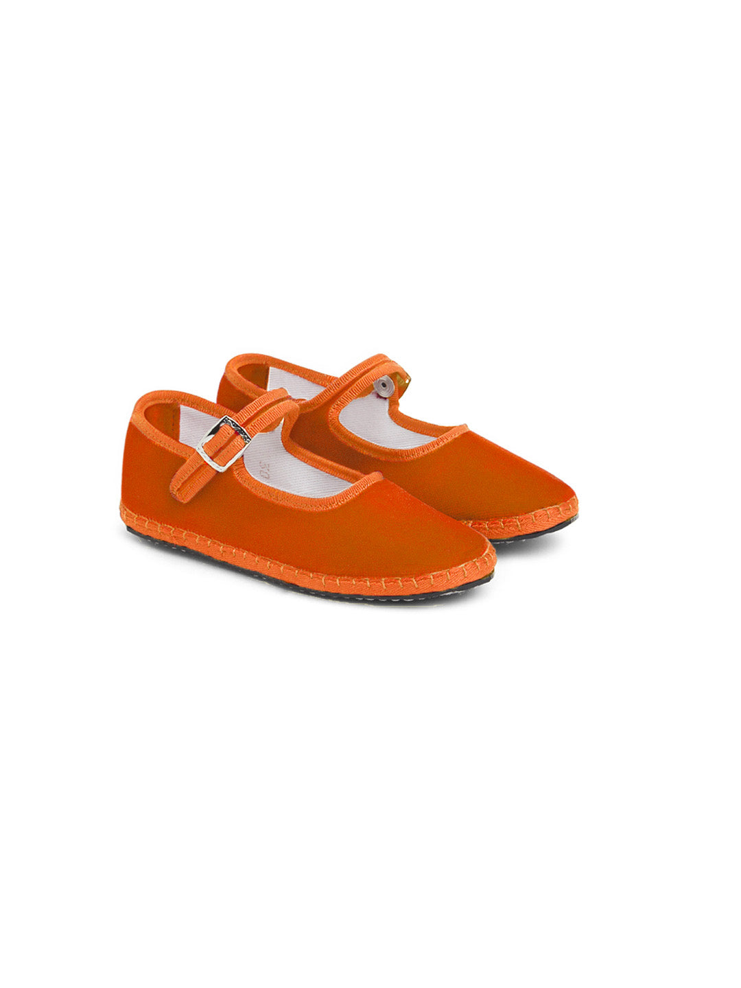 ETHICAL FASHION, CRAFTSMANSHIP, SUSTAINABLE FASHION, TRADITIONAL FASHION, TRADITIONAL ACCESSORIES, HANDMADE SHOES, HANDMADE ACCESSORIES, scarpe di velluto, velluto, fatto a mano in italia, MODA ETICA,  MODA SOSTENIBILE, MODA TRADIZIONALE, accessori tradizionali, scarpe fatto a mano, accessori fatti a mano, scarpe tradizionali, strap shoes, mary jane, strap friulane, friulane, friulane da bambino, kids friulane, kids shoes, scarpe da bambino