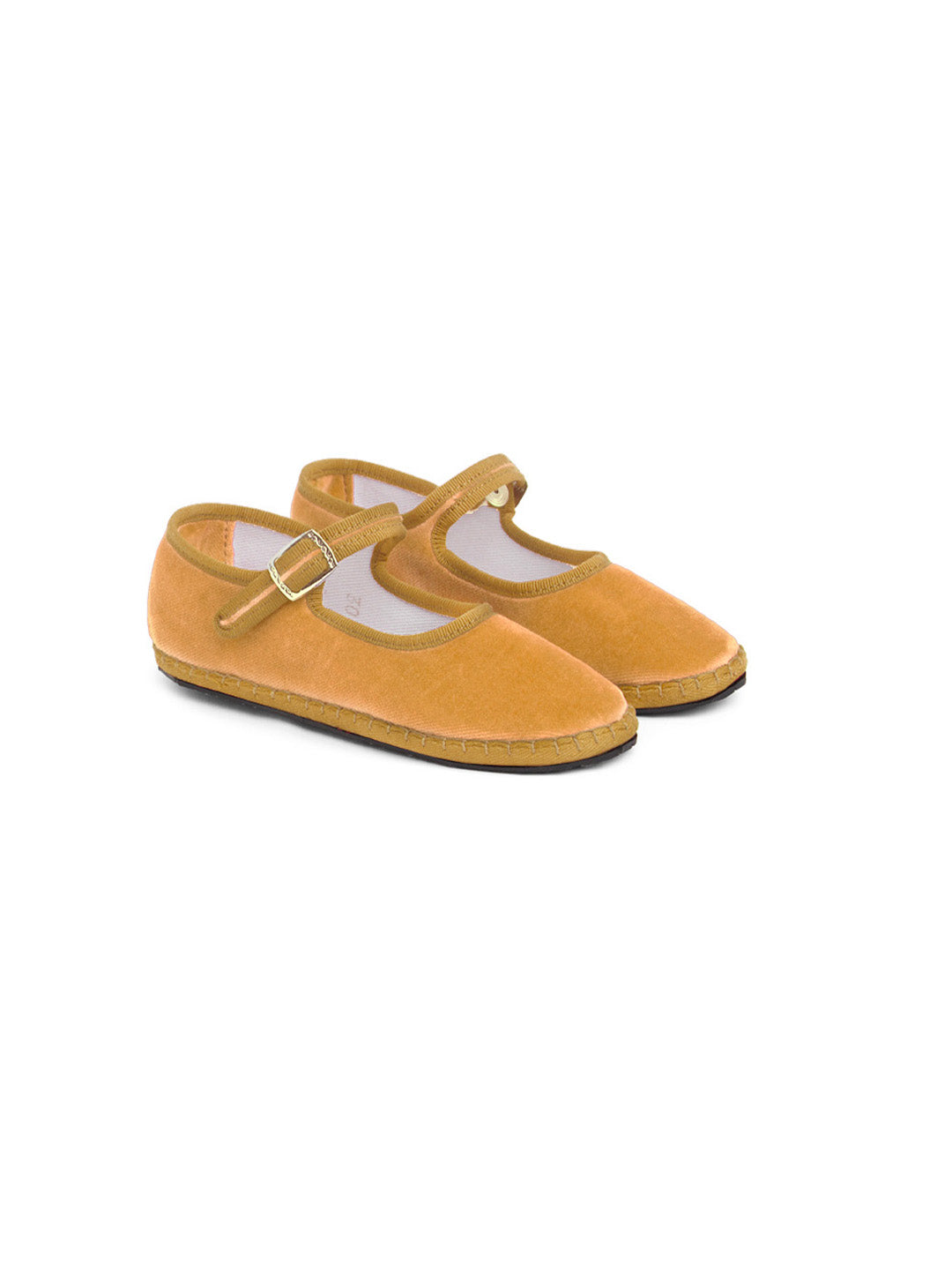ETHICAL FASHION, CRAFTSMANSHIP, SUSTAINABLE FASHION, TRADITIONAL FASHION, TRADITIONAL ACCESSORIES, HANDMADE SHOES, HANDMADE ACCESSORIES, scarpe di velluto, velluto, fatto a mano in italia, MODA ETICA,  MODA SOSTENIBILE, MODA TRADIZIONALE, accessori tradizionali, scarpe fatto a mano, accessori fatti a mano, scarpe tradizionali, strap shoes, mary jane, strap friulane, friulane, friulane da bambino, kids friulane, kids shoes, scarpe da bambino