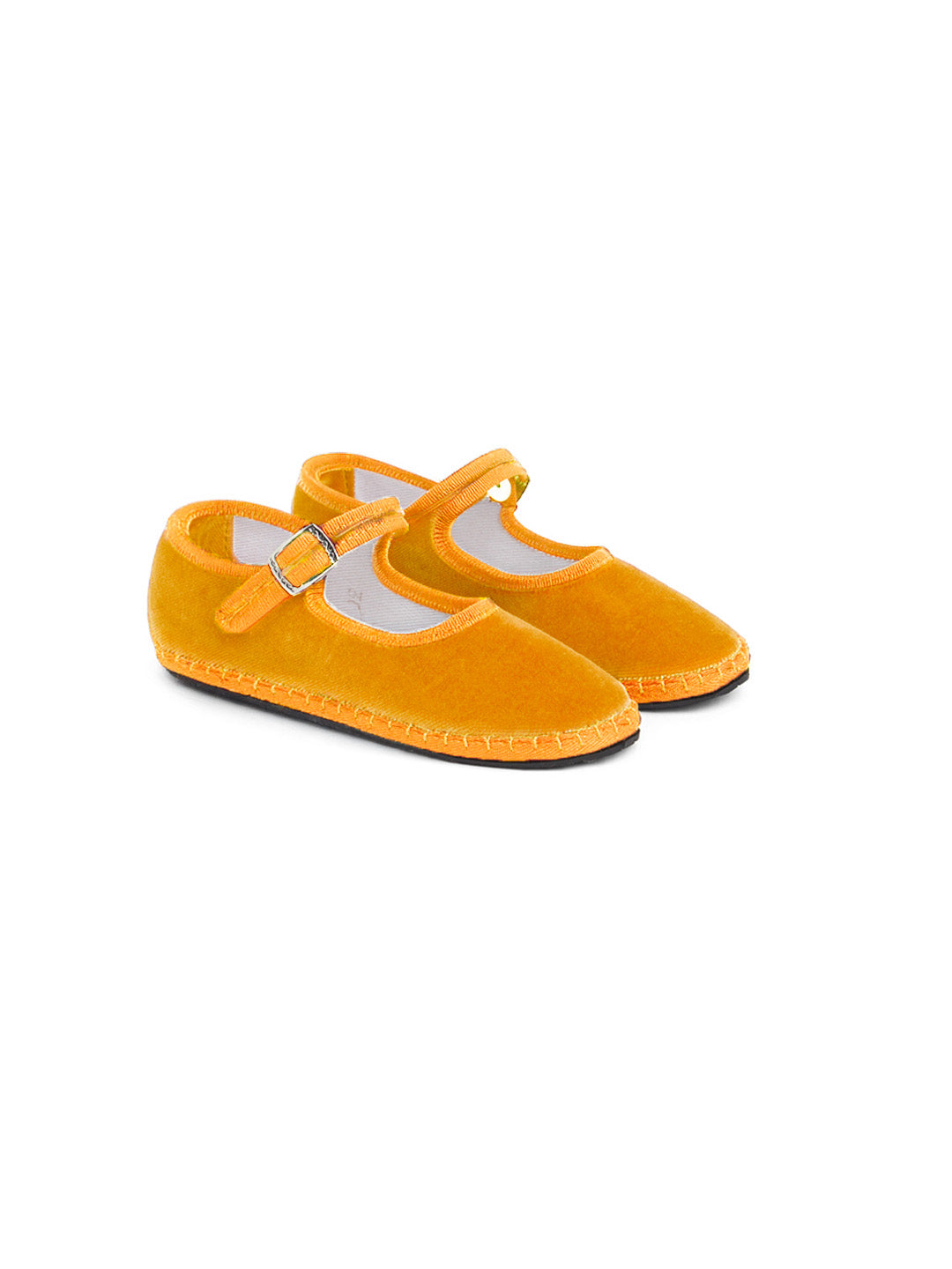 ETHICAL FASHION, CRAFTSMANSHIP, SUSTAINABLE FASHION, TRADITIONAL FASHION, TRADITIONAL ACCESSORIES, HANDMADE SHOES, HANDMADE ACCESSORIES, scarpe di velluto, velluto, fatto a mano in italia, MODA ETICA,  MODA SOSTENIBILE, MODA TRADIZIONALE, accessori tradizionali, scarpe fatto a mano, accessori fatti a mano, scarpe tradizionali, strap shoes, mary jane, strap friulane, friulane, friulane da bambino, kids friulane, kids shoes, scarpe da bambino