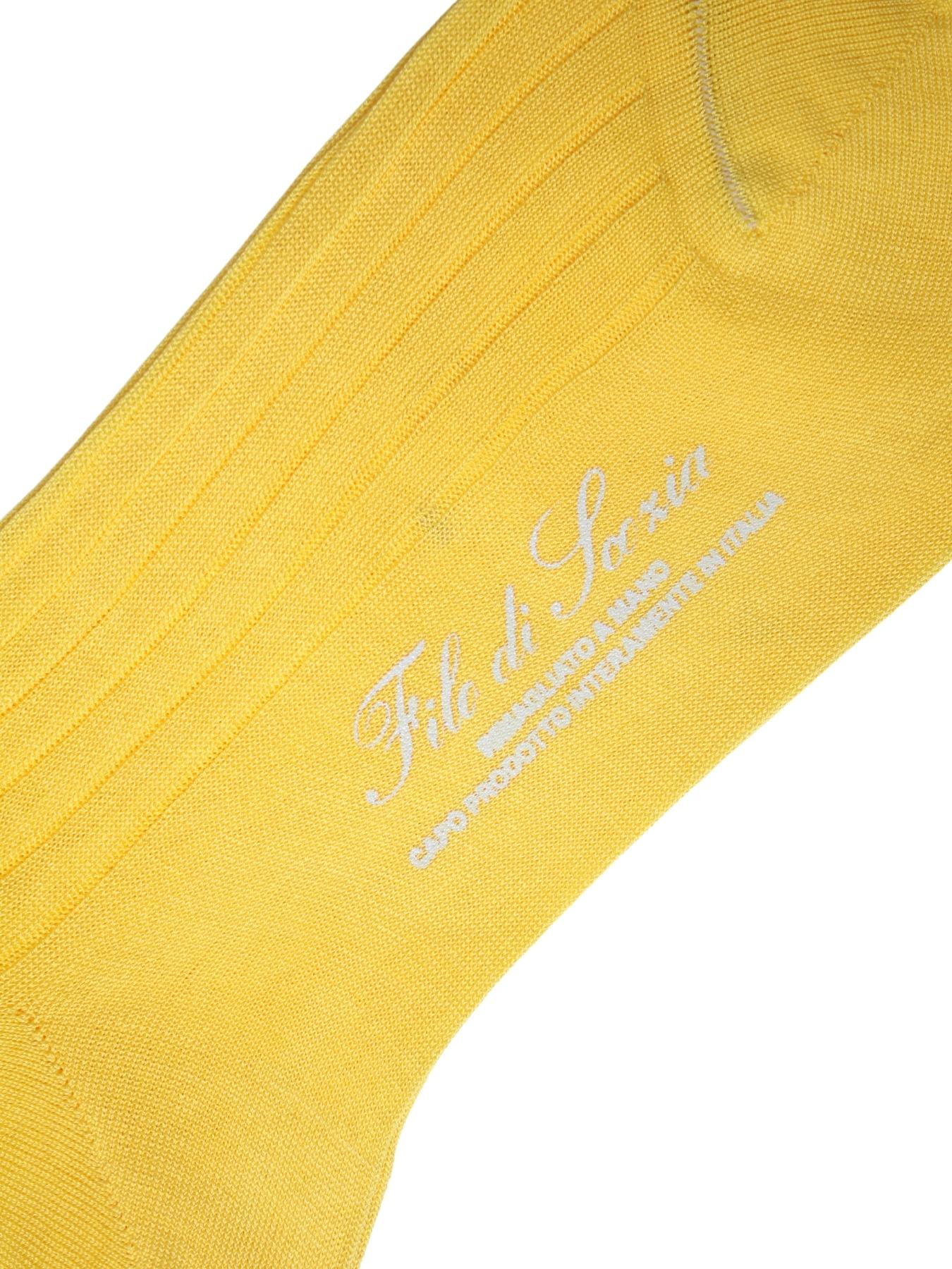 socks, cotton socks, high-knee socks, made in italy, handmade, artigianally made, fatto a mano, calzettoni invernali, winter cotton, calze di cotone, calze di cachemire, cachemire socks, cashmire socks, filo di scozia, filoscozia 100% cotone, calzettoni colorati, calzettoni leggeri, calzettoni alti